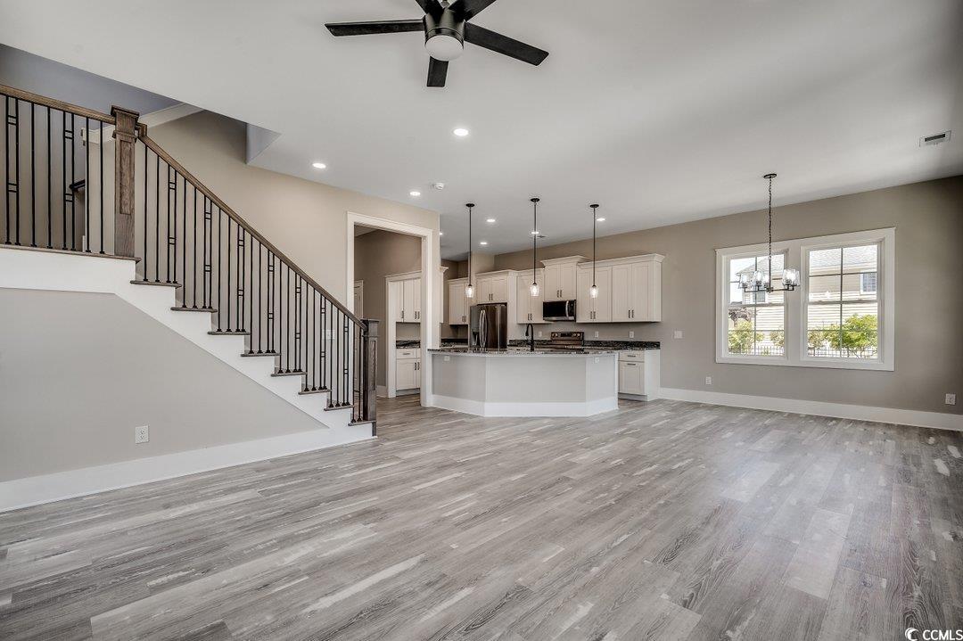 468 Saint Julian Ln. Property Photo 6