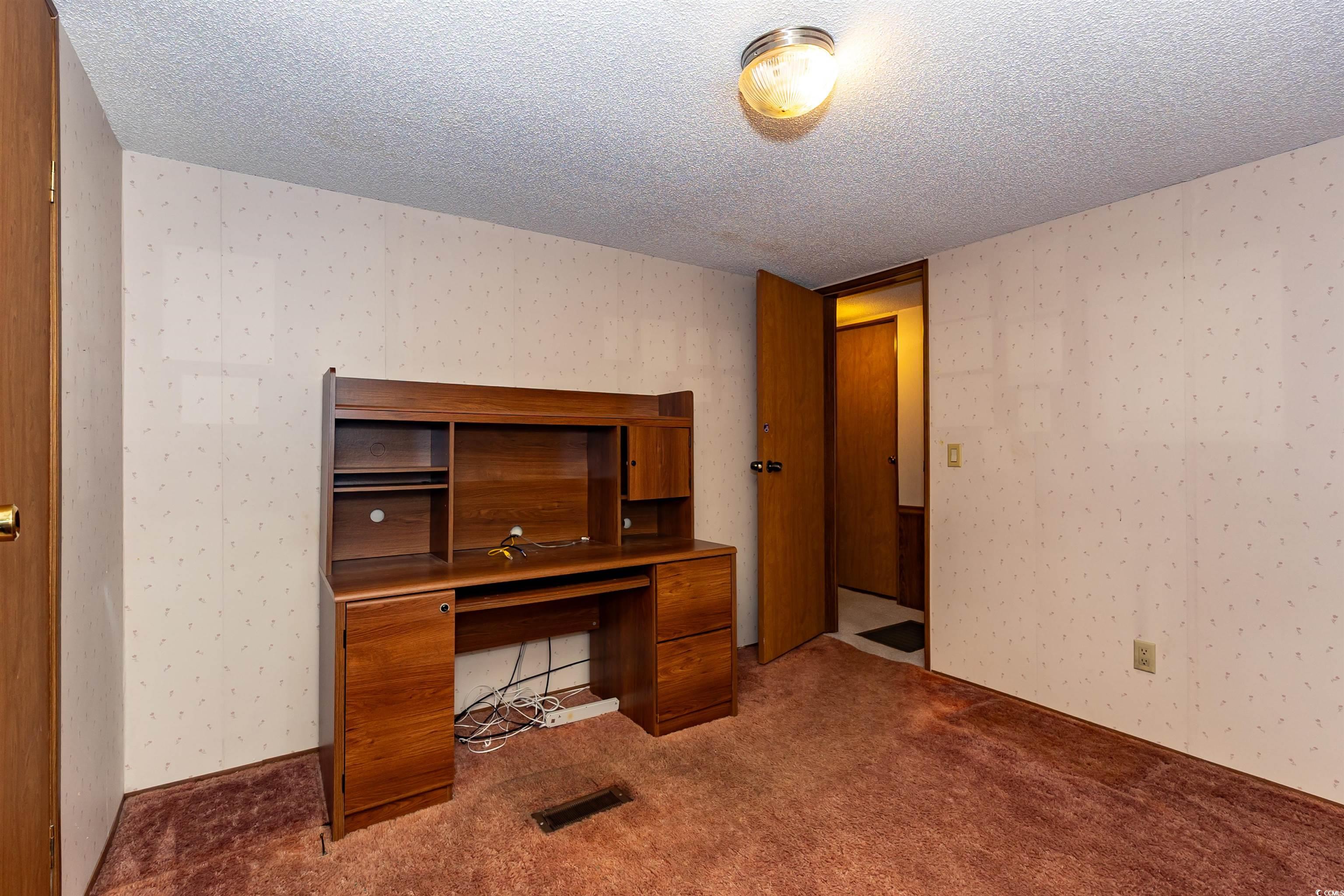 835 South Marlin Circle Property Photo 18