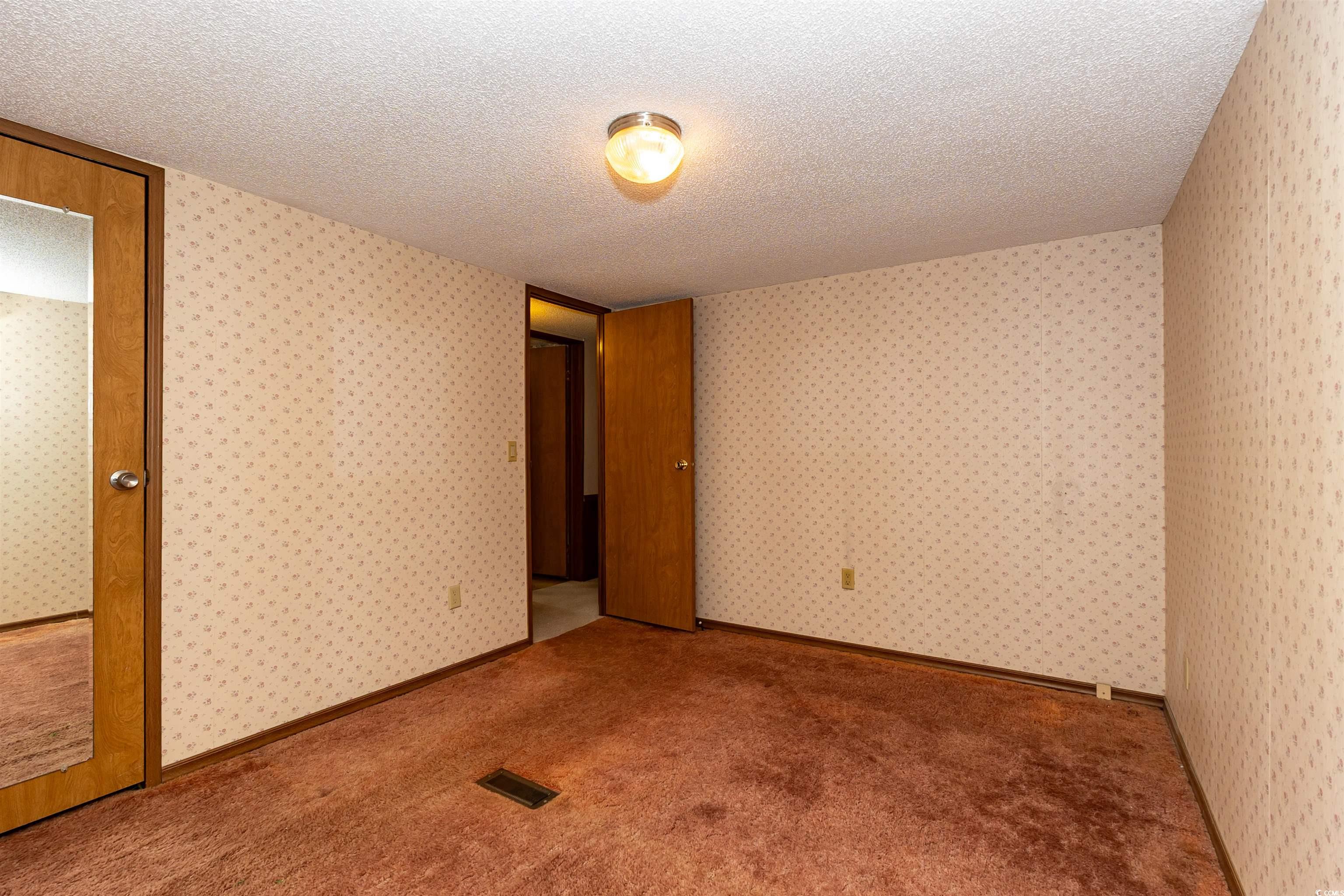 835 South Marlin Circle Property Photo 20