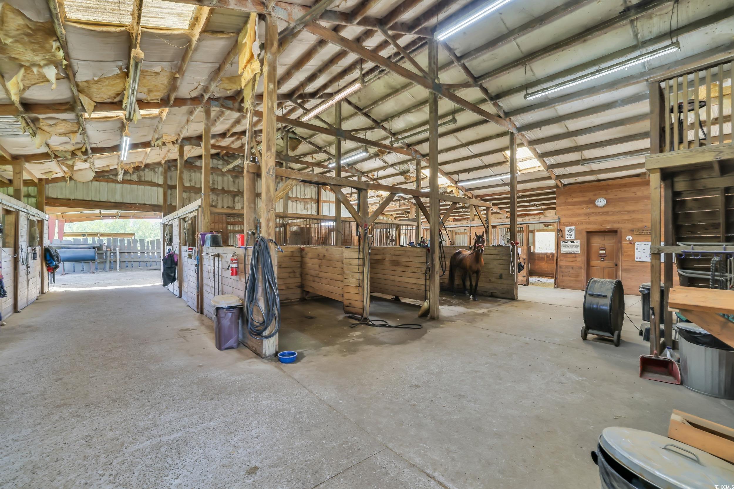 6200 Adrian Pkwy. Property Photo 8