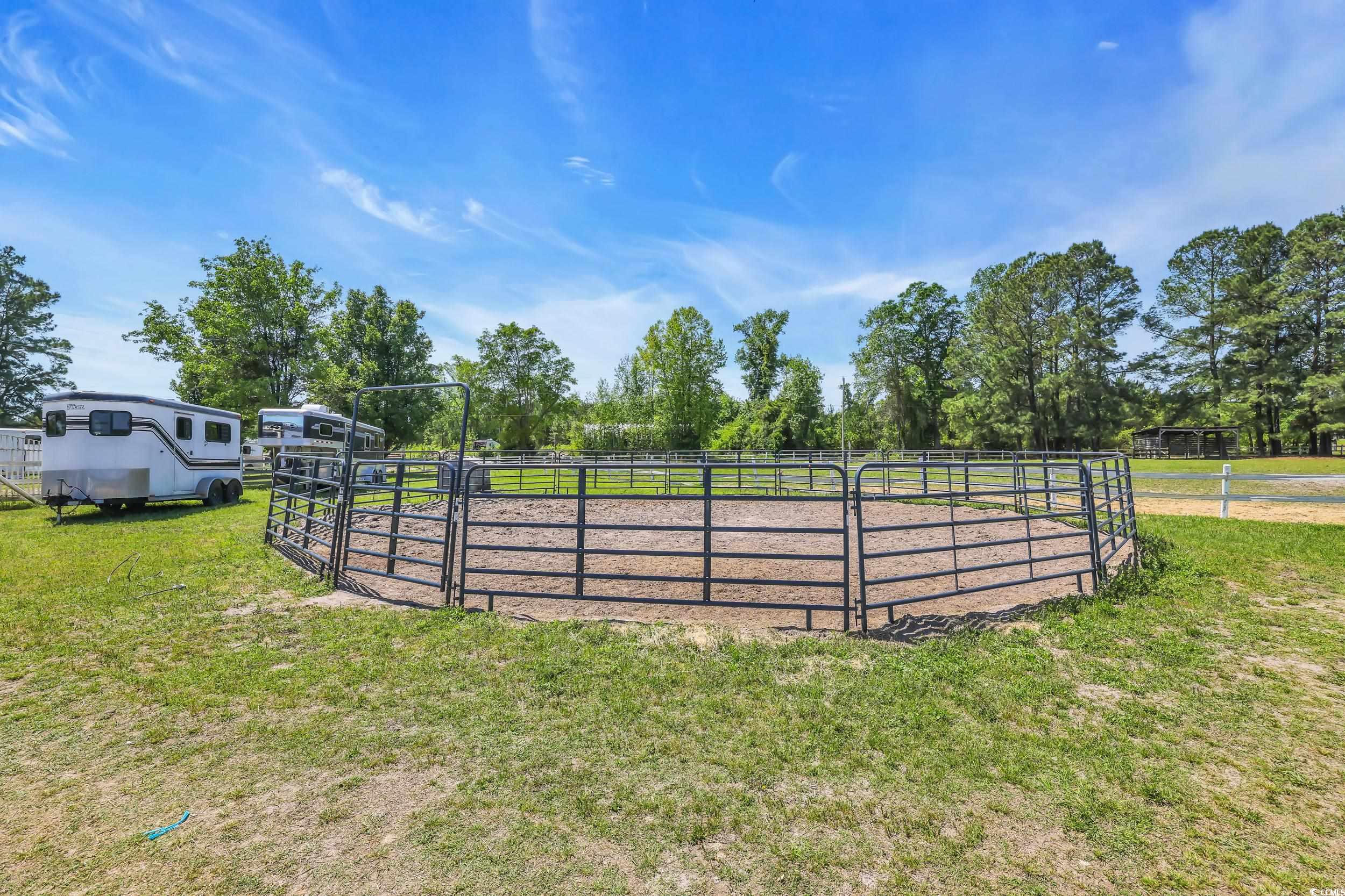 6200 Adrian Pkwy. Property Photo 20