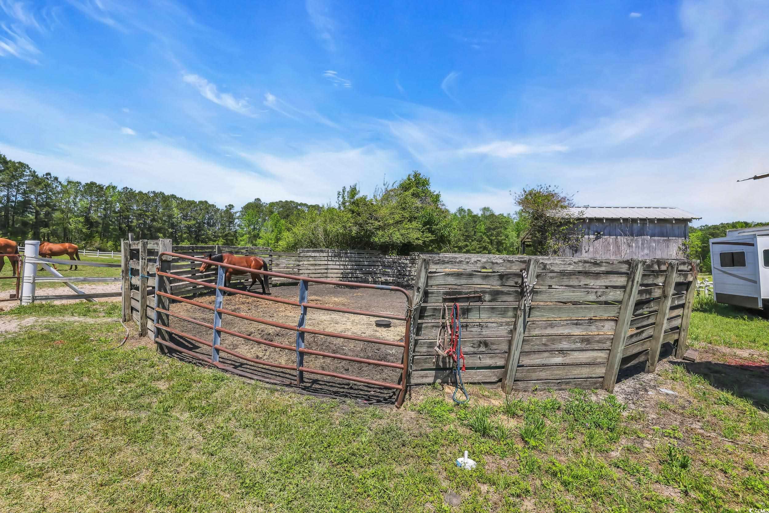 6200 Adrian Pkwy. Property Photo 21