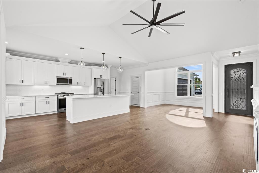 163 Sago Palm Dr. Property Photo 10