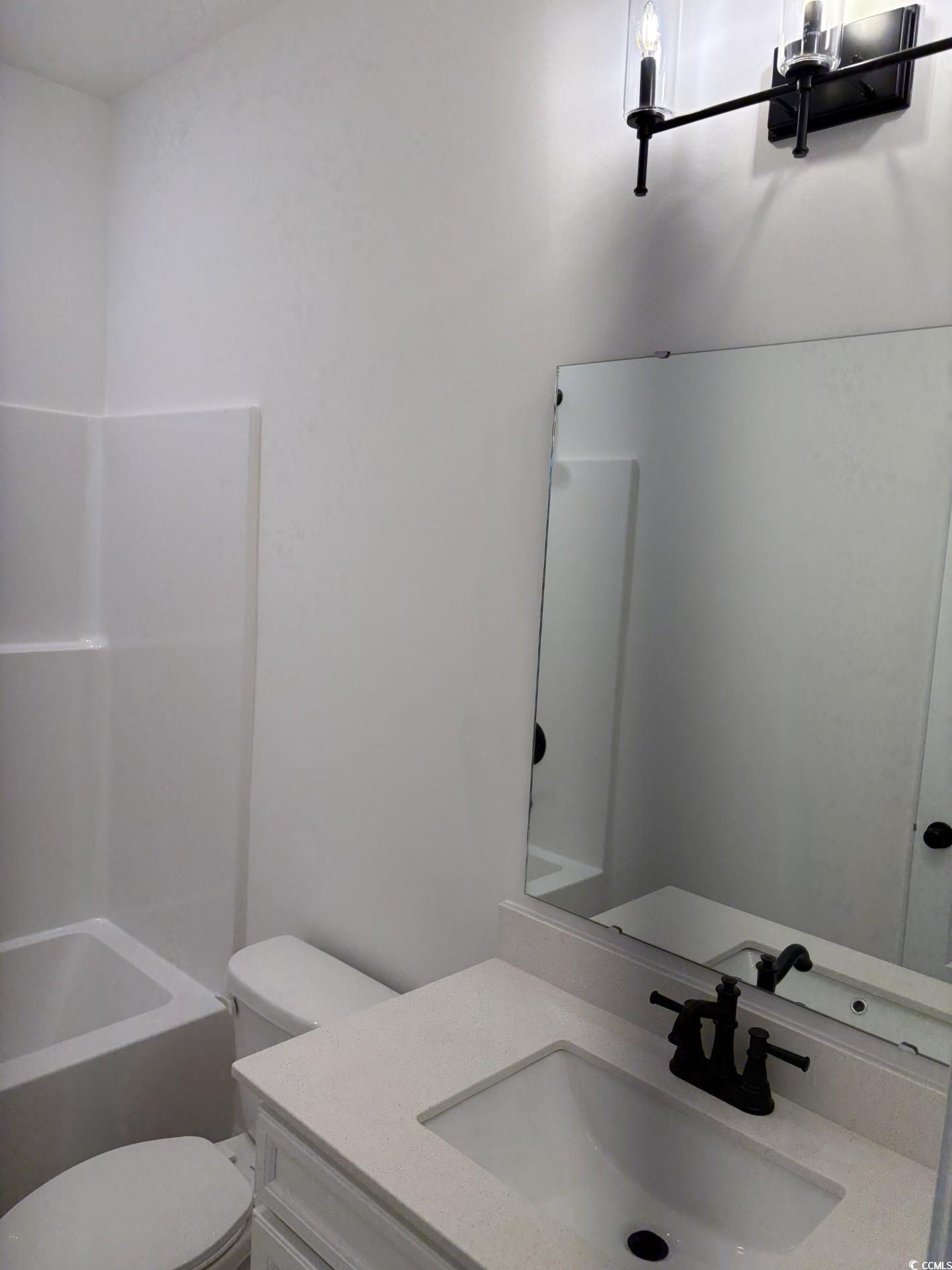 190 Glengrove Lane Property Photo 4
