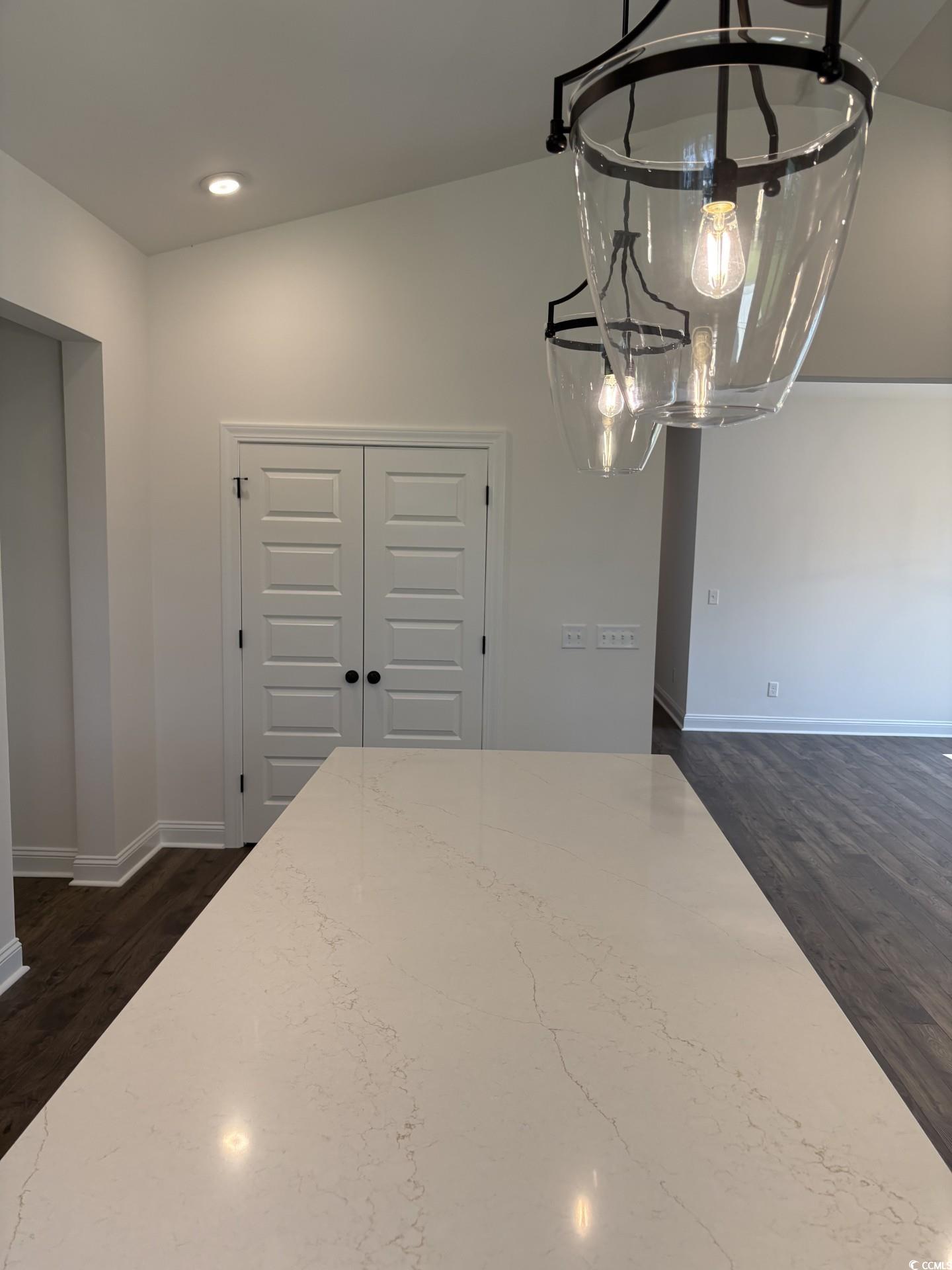 190 Glengrove Lane Property Photo 13
