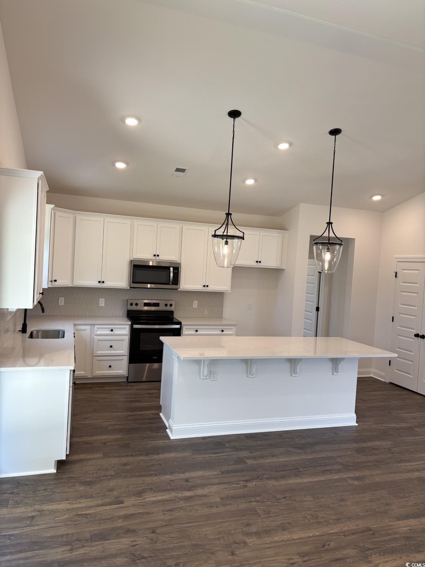 190 Glengrove Lane Property Photo 14