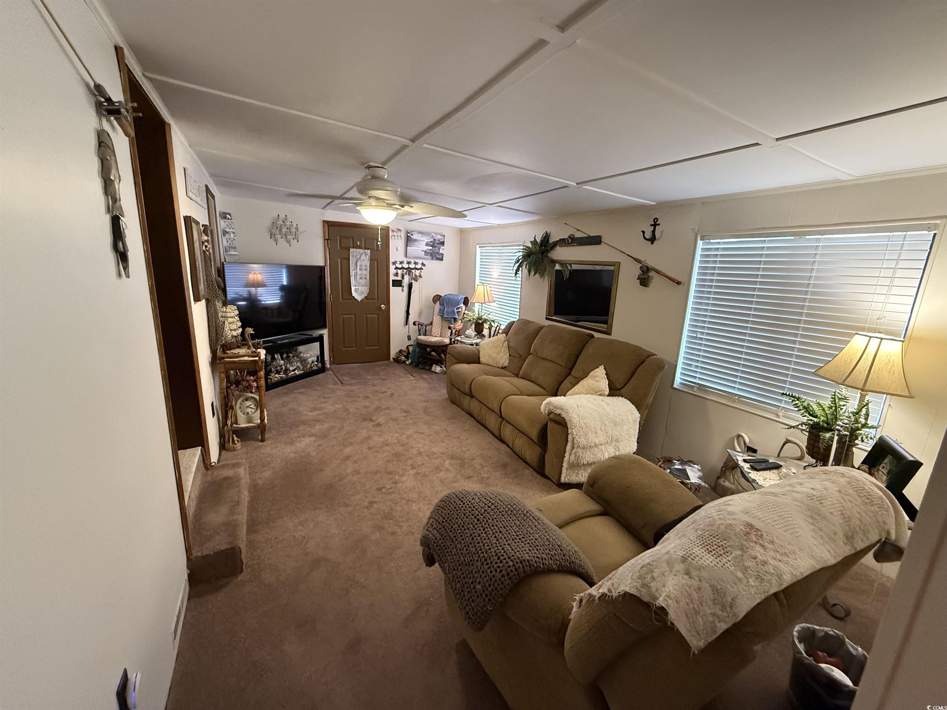 246 Comanche Dr. Property Photo 10