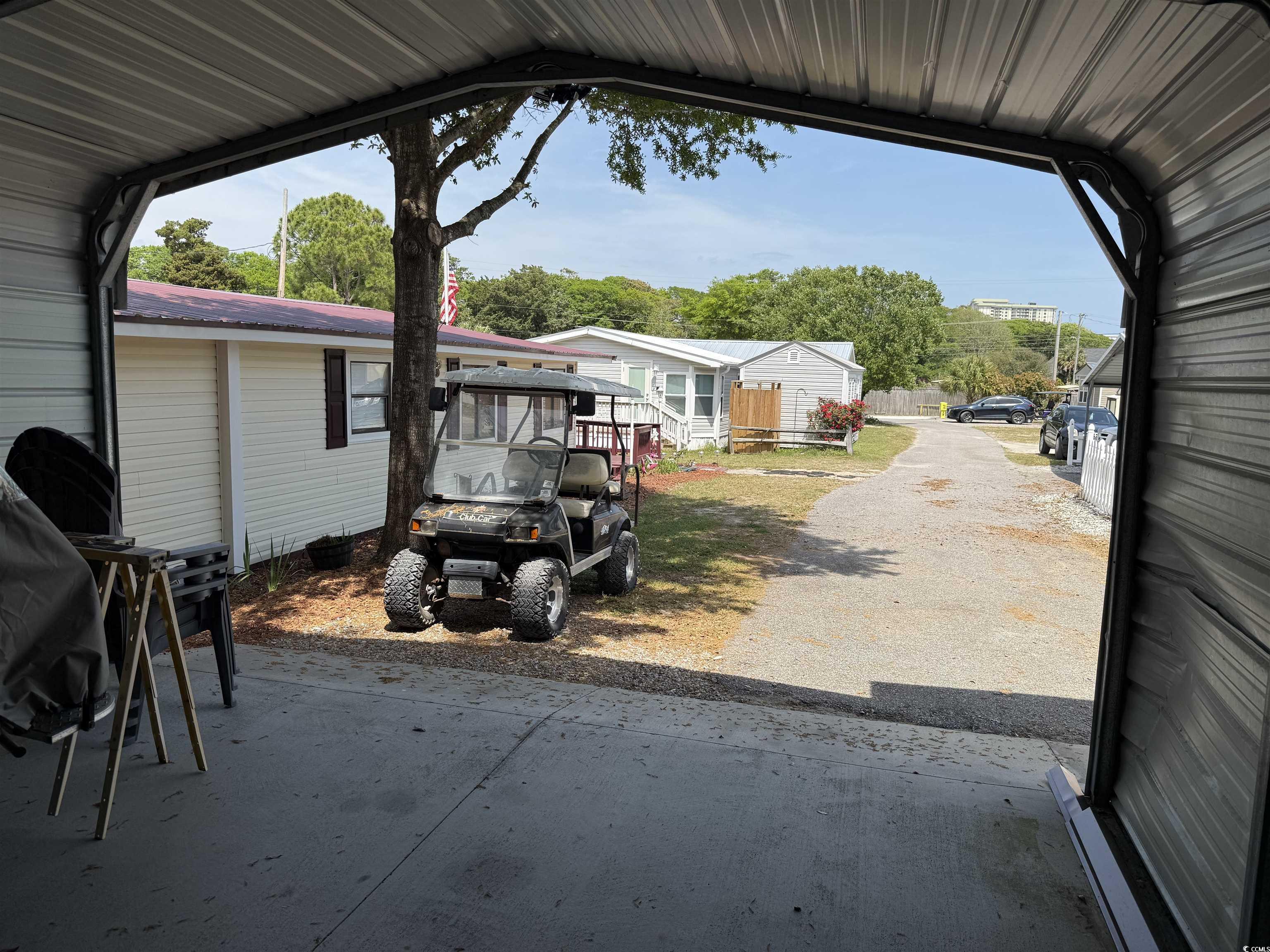 246 Comanche Dr. Property Photo 23