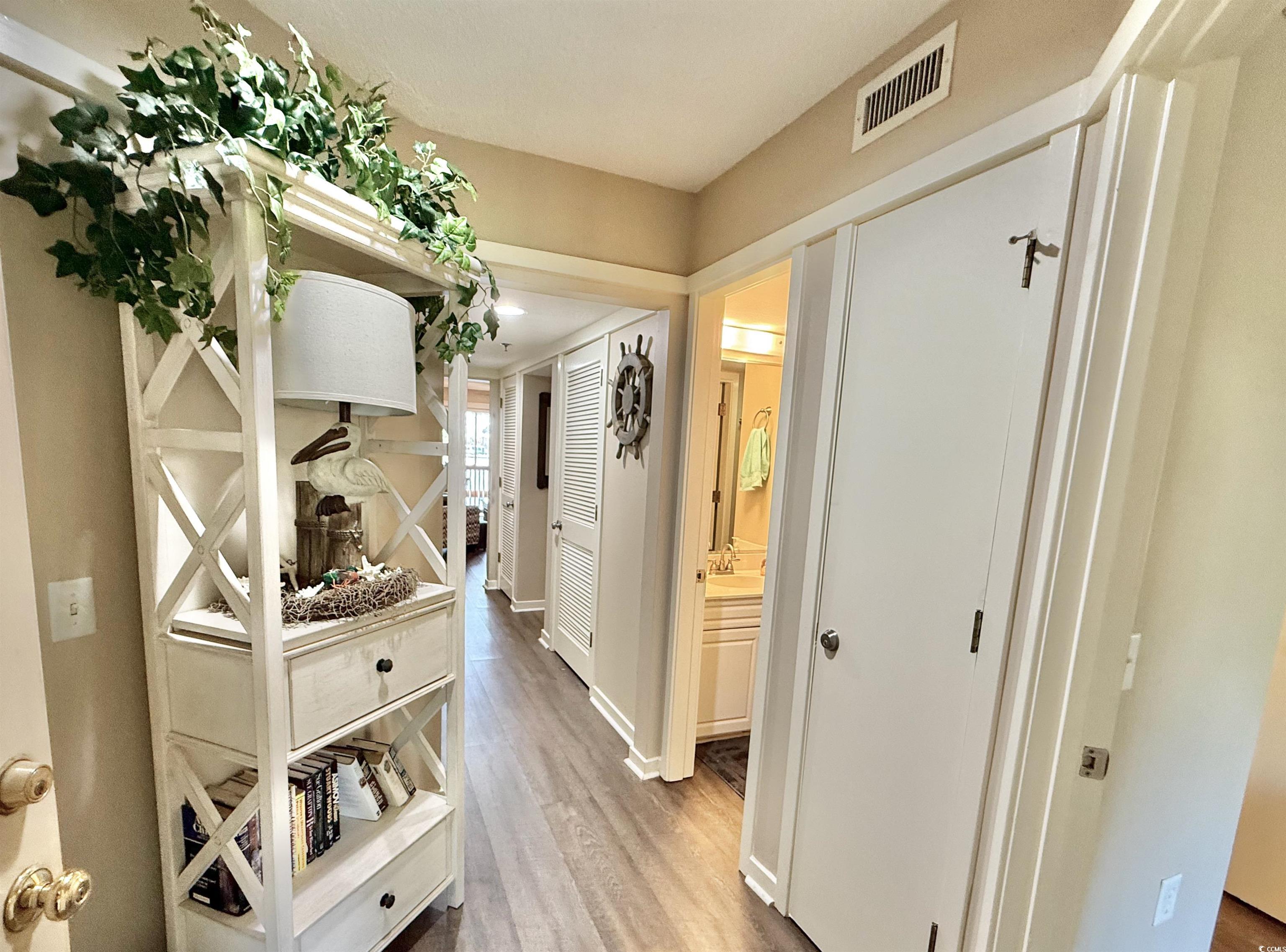 180 Rothbury Circle Property Photo 3