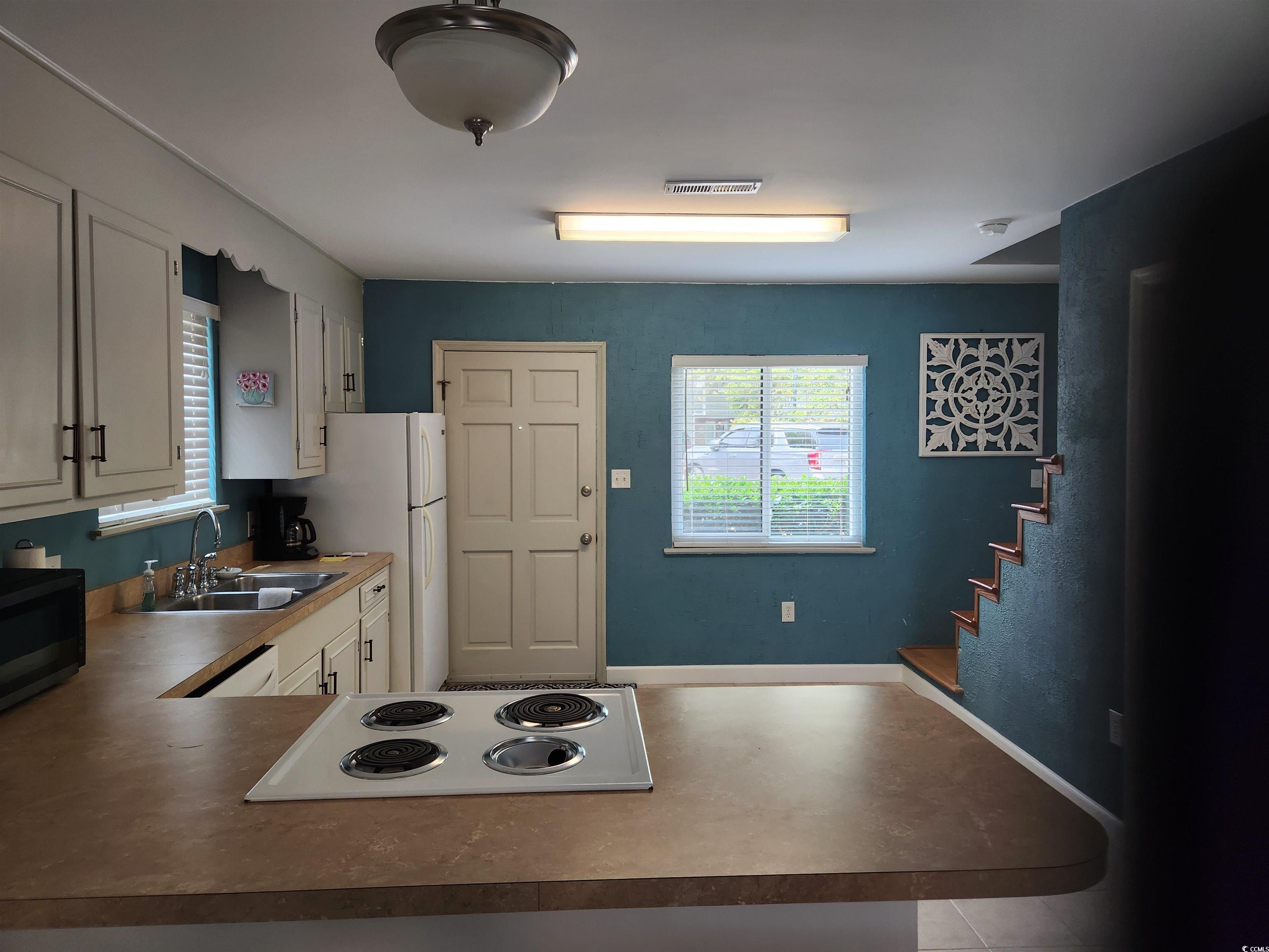 5167 Inlet Garden Ct. Property Photo 6
