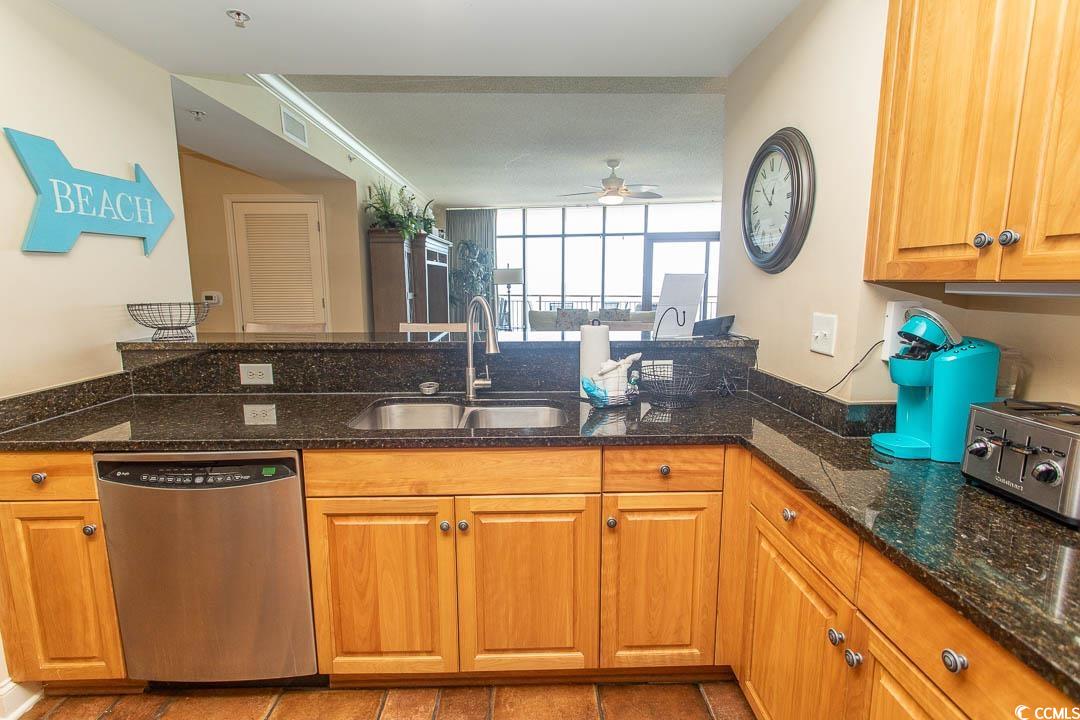 100 North Beach Blvd. Property Photo 7