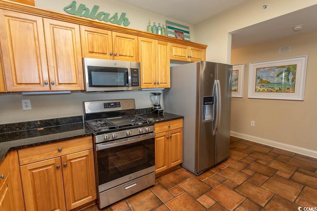 100 North Beach Blvd. Property Photo 8