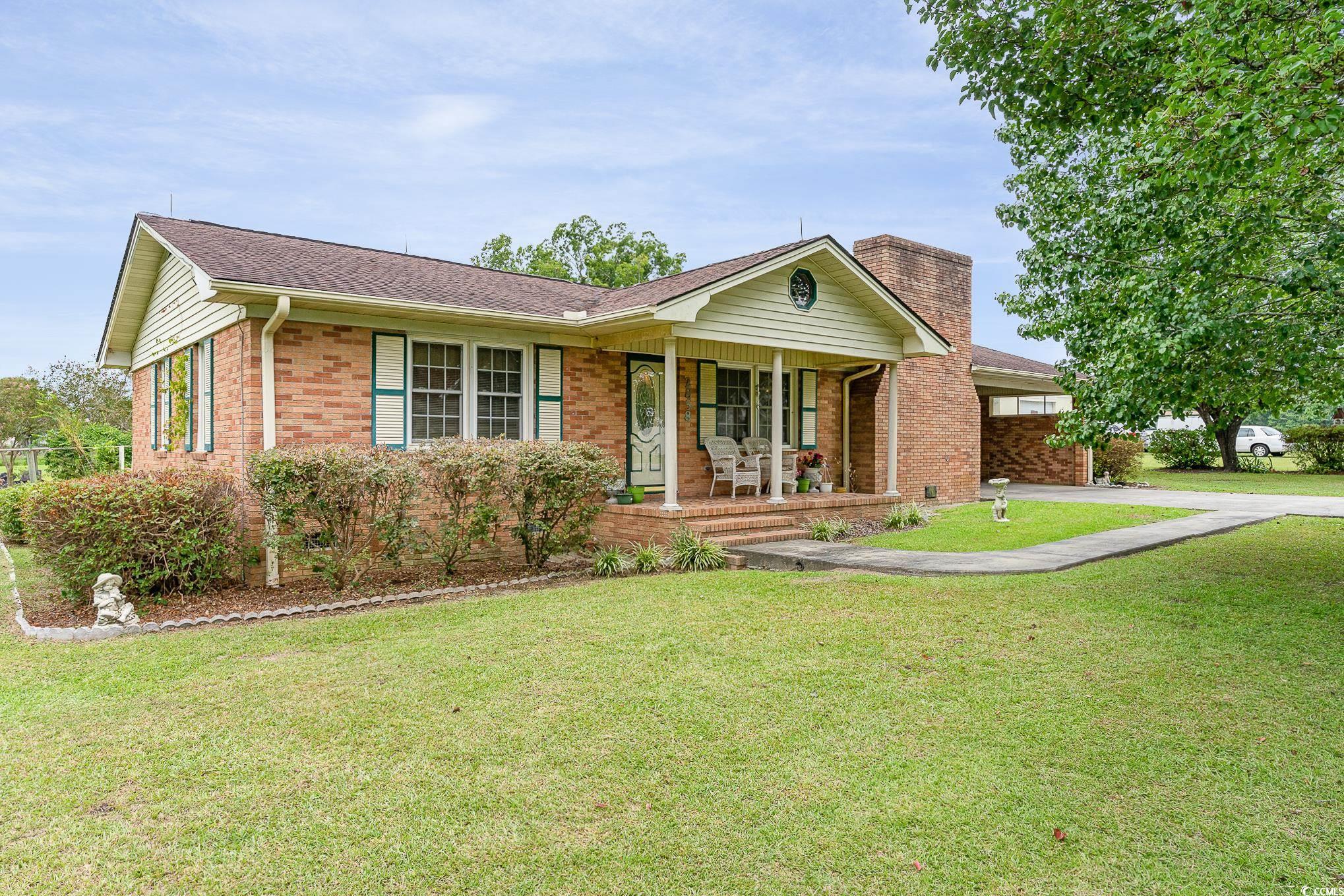 2858 Daisy Rd. Property Photo 1