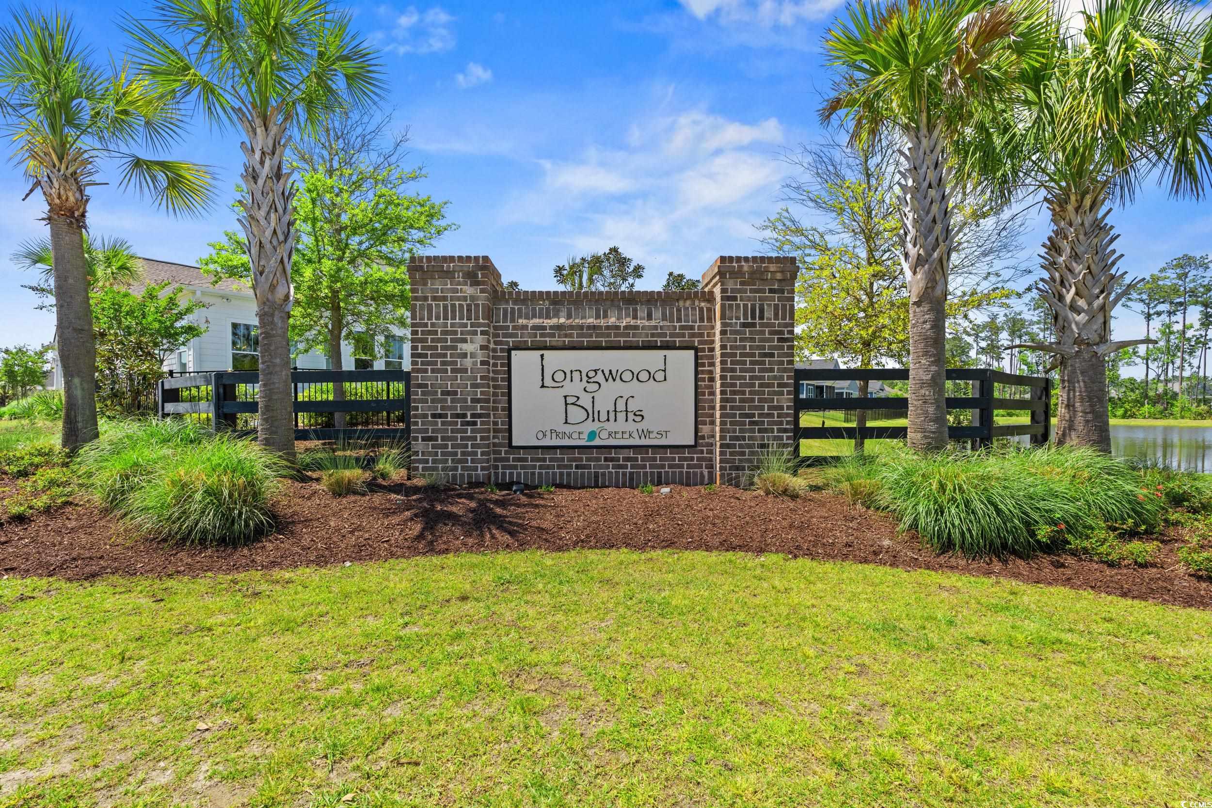 211 Blackwater Dr. Property Photo 33