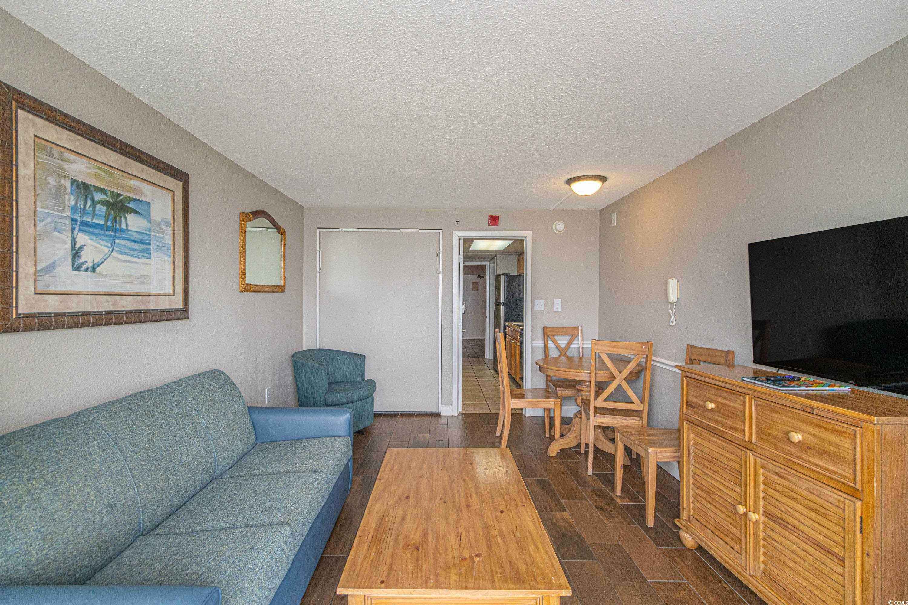 6804 N Ocean Blvd. Property Photo 8