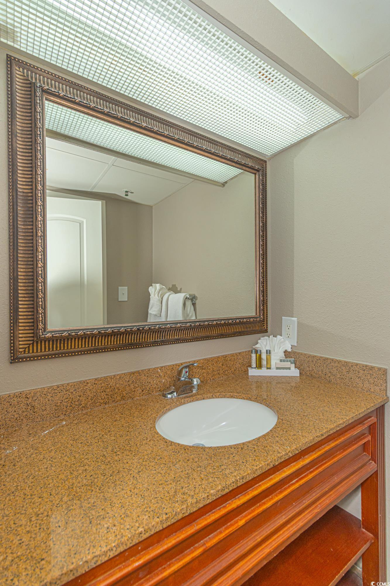 6804 N Ocean Blvd. Property Photo 24