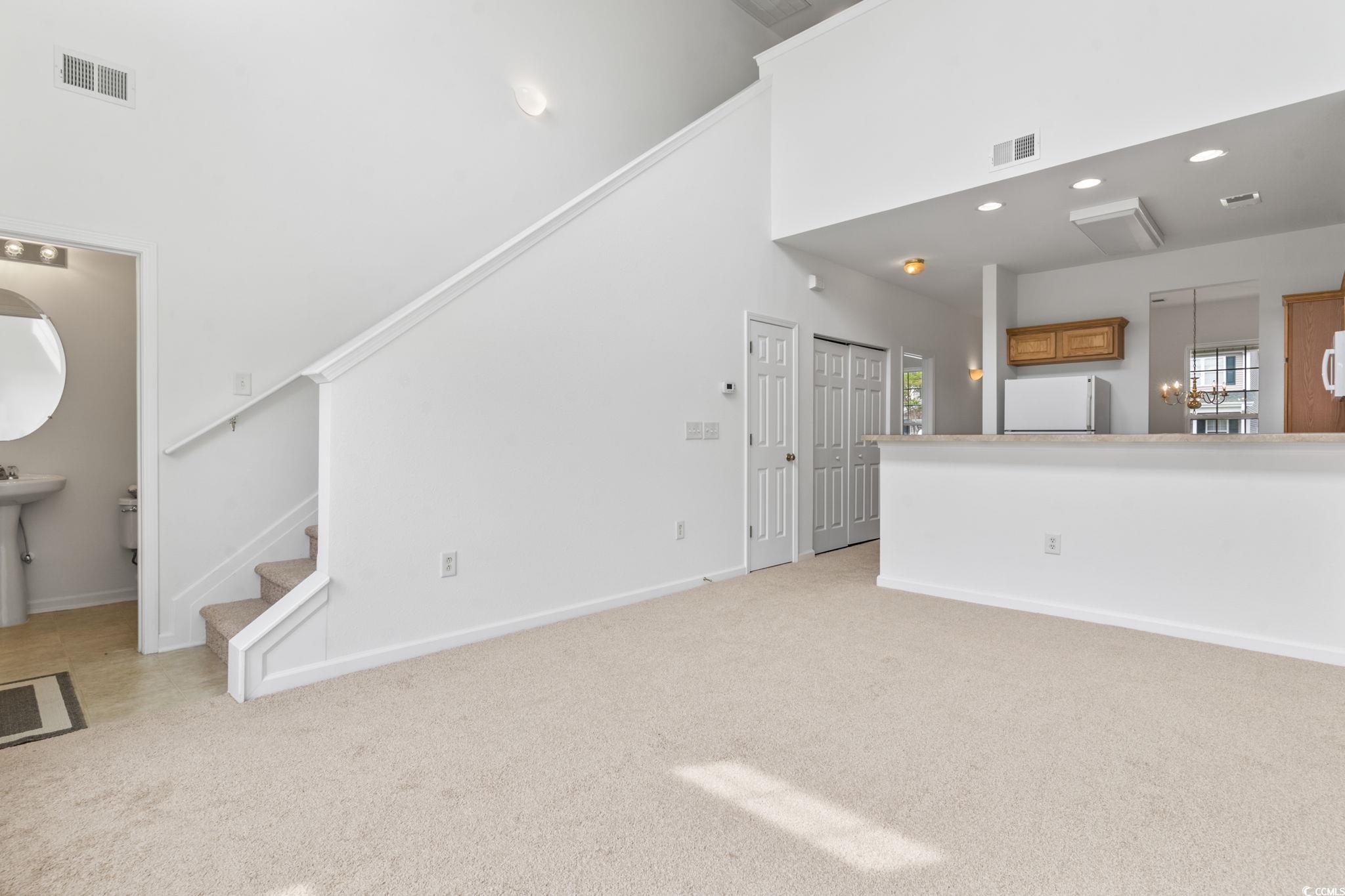 160 Chenoa Dr. Property Photo 14