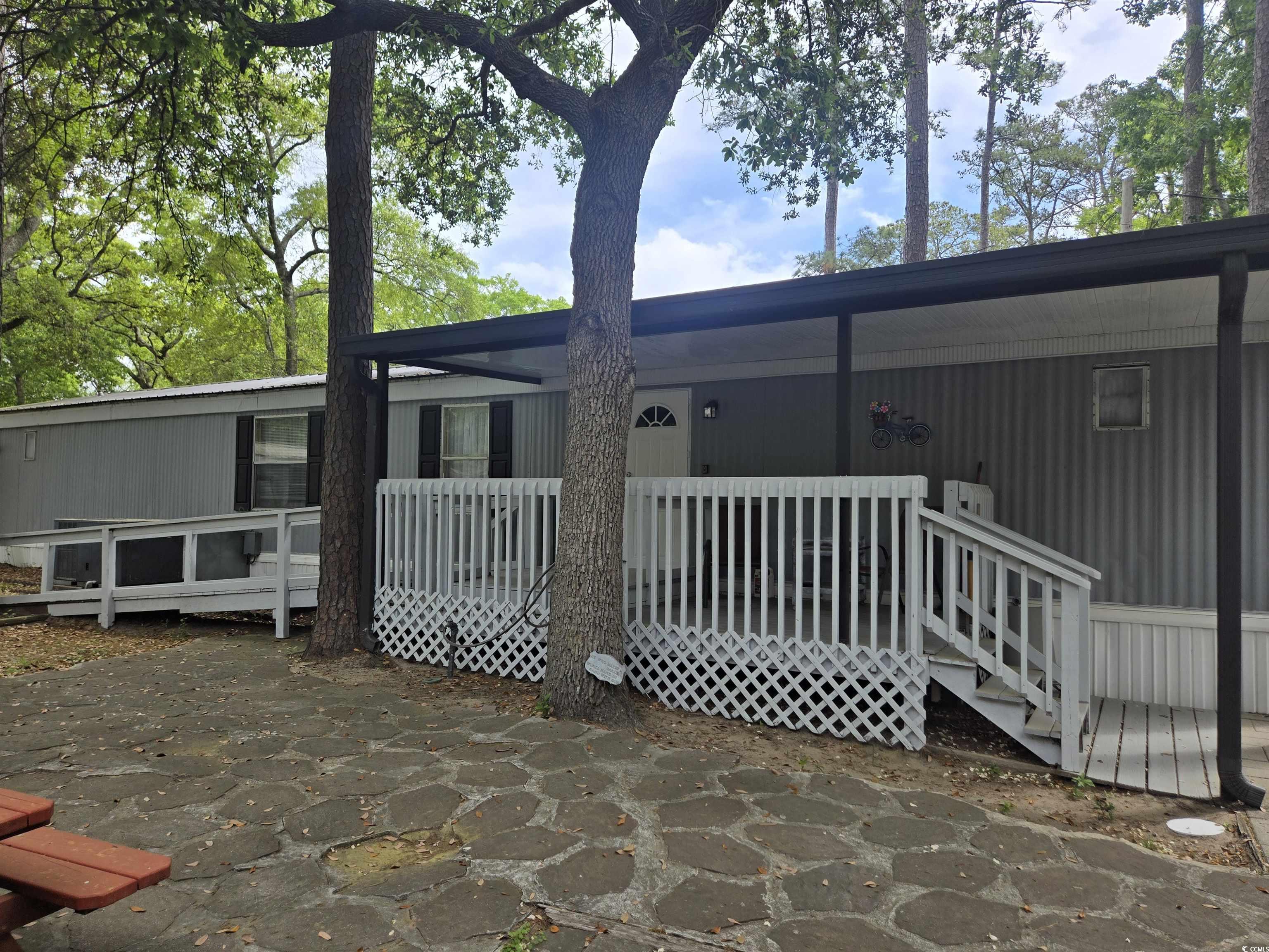 495 Clubhouse Rd. Property Photo 2