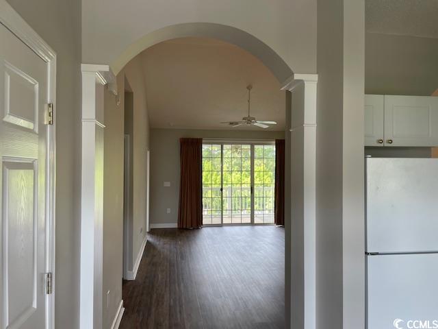 5825 Catalina Dr. Property Photo 2