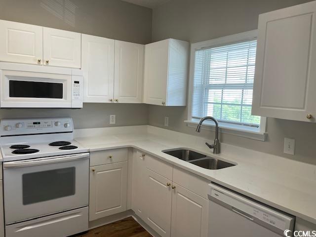 5825 Catalina Dr. Property Photo 6