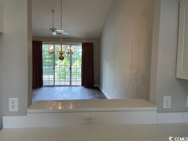 5825 Catalina Dr. Property Photo 8