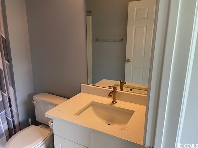 5825 Catalina Dr. Property Photo 12