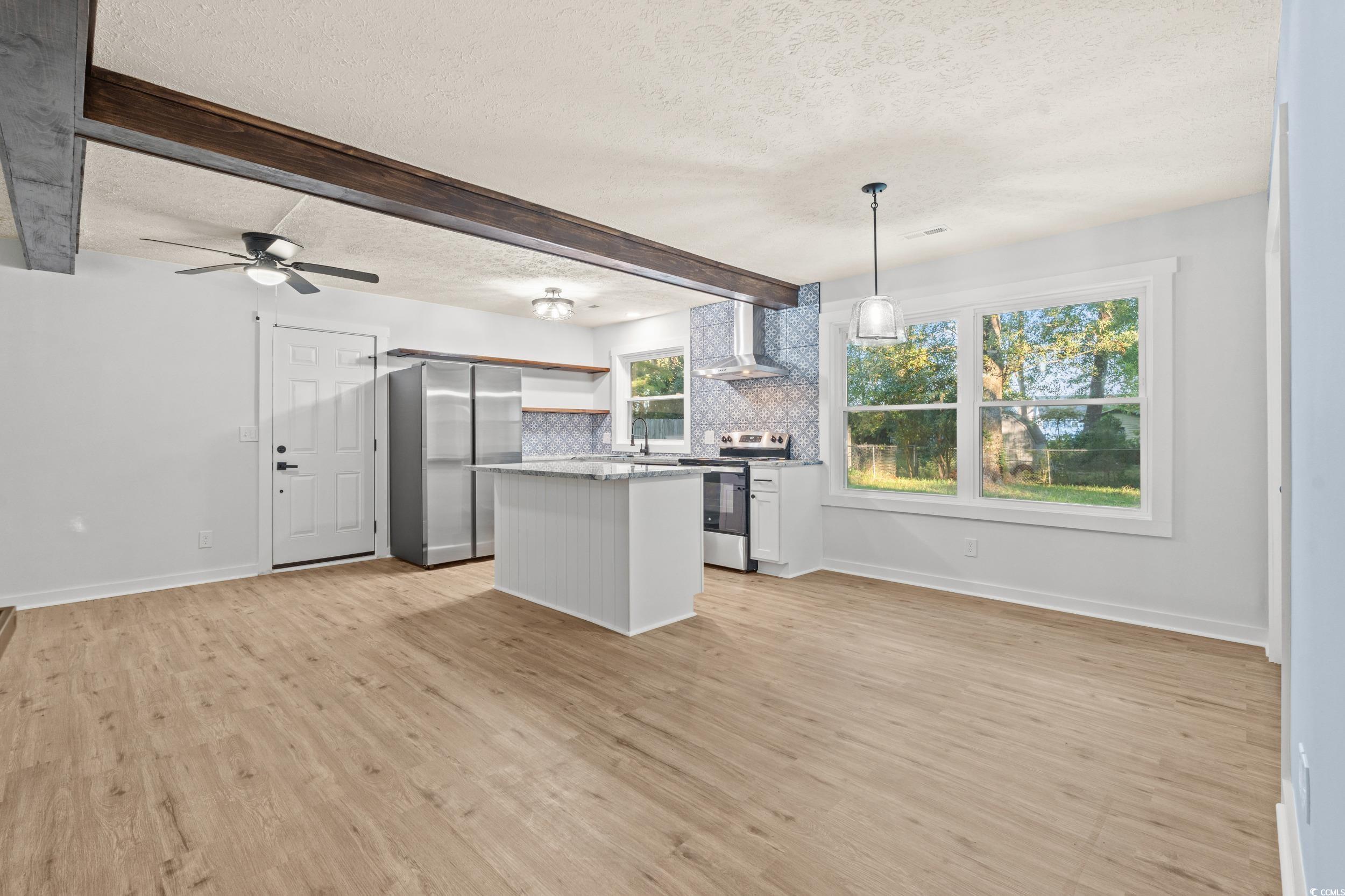 421 Villa Woods Dr. Property Photo 11