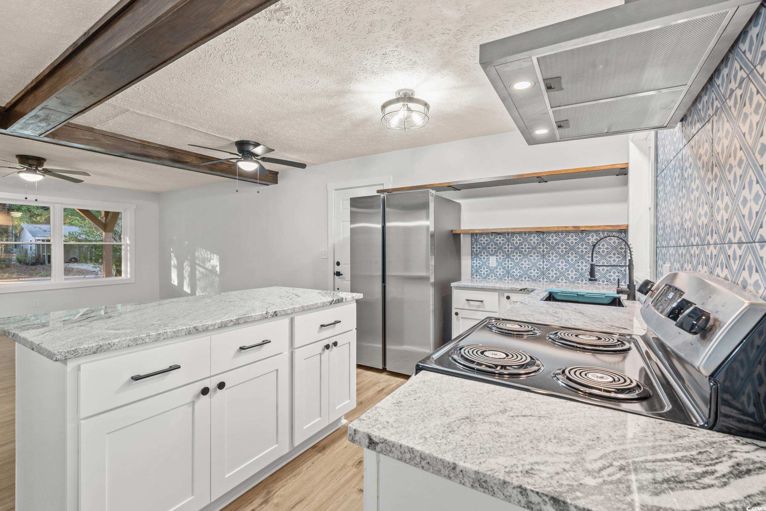 421 Villa Woods Dr. Property Photo 14