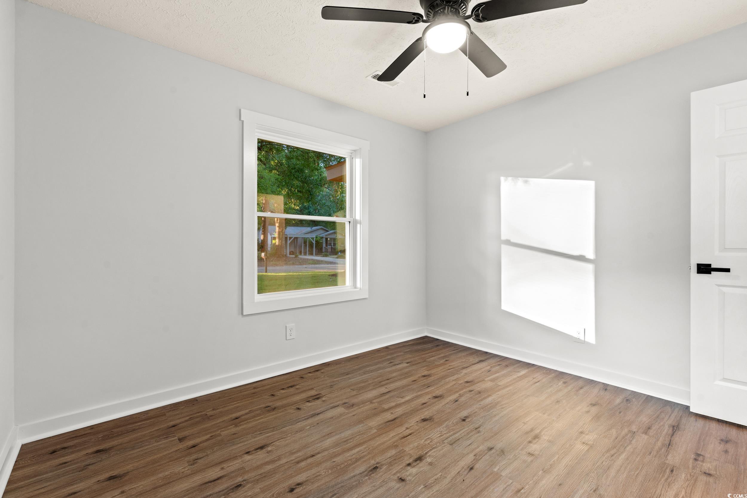 421 Villa Woods Dr. Property Photo 25