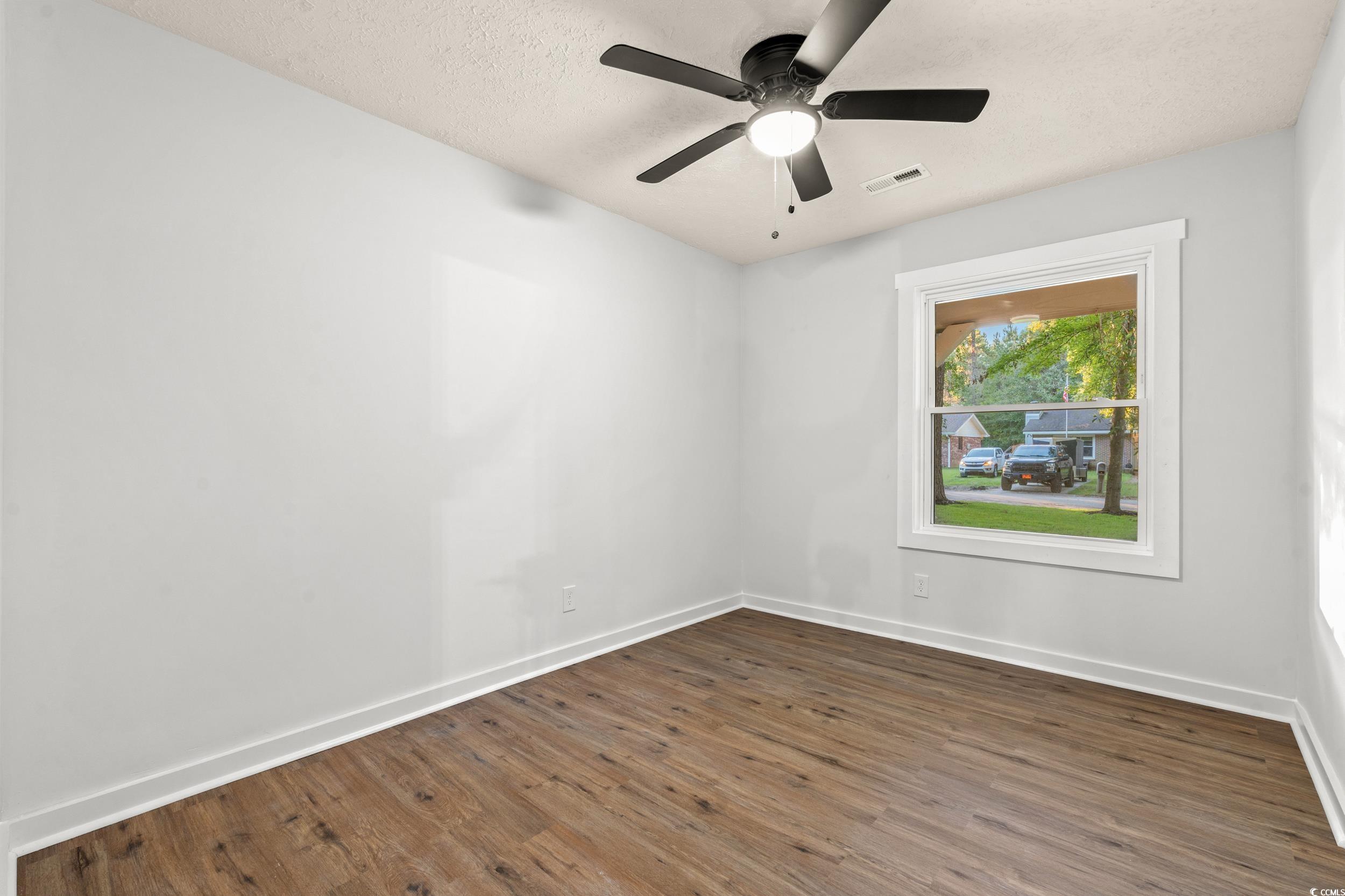 421 Villa Woods Dr. Property Photo 27