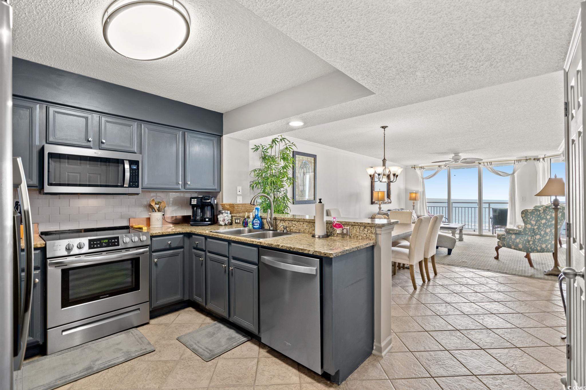 1401 S Ocean Blvd. Property Photo 4