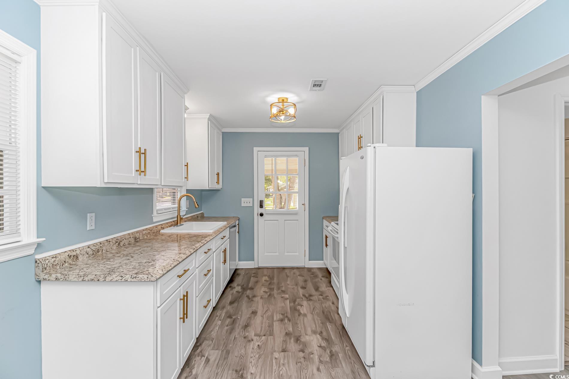 1931 Jasper St. Property Photo 11