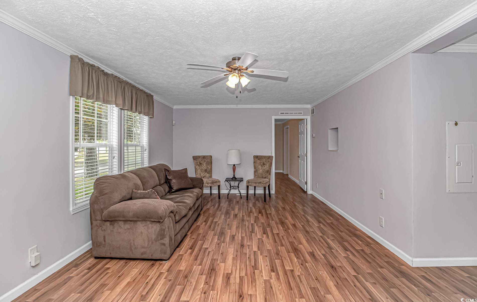 809 Waterway Dr. Property Photo 3