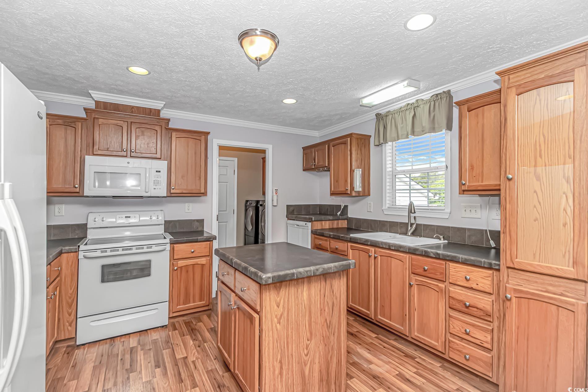 809 Waterway Dr. Property Photo 9