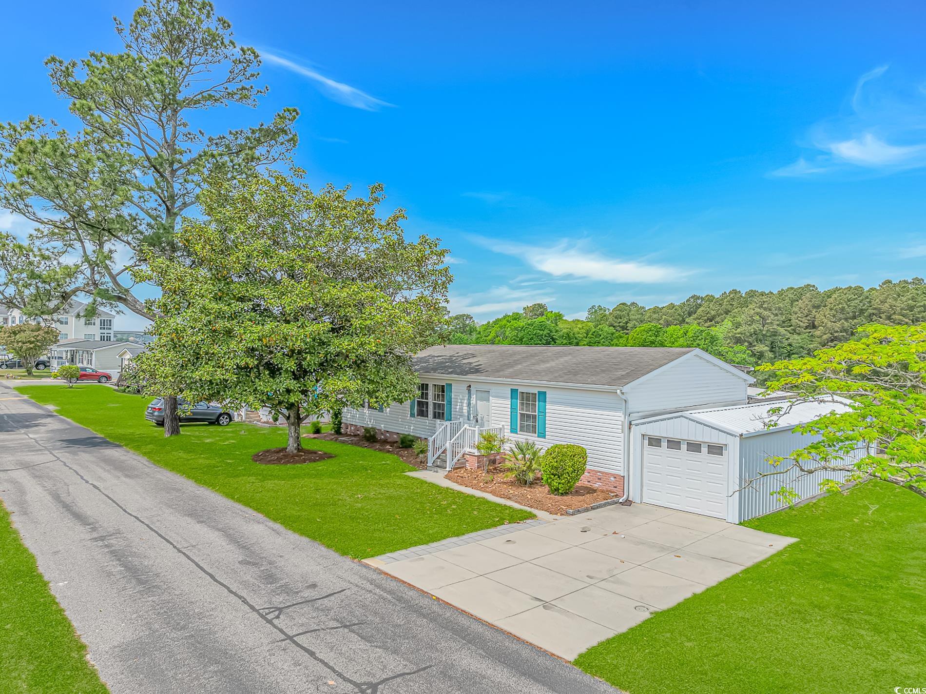 809 Waterway Dr. Property Photo 36