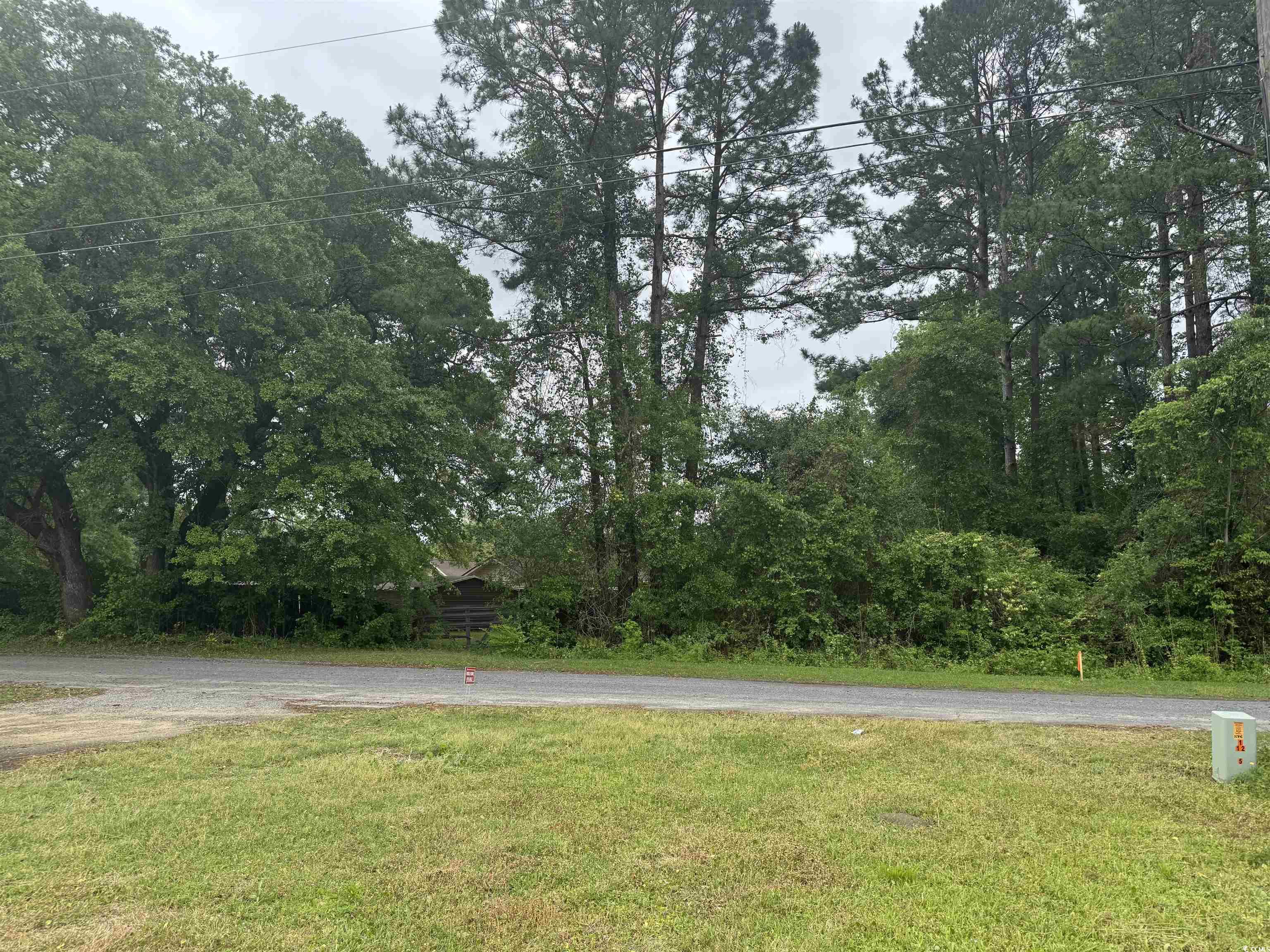 85 Fyffe Ct. Property Photo 2