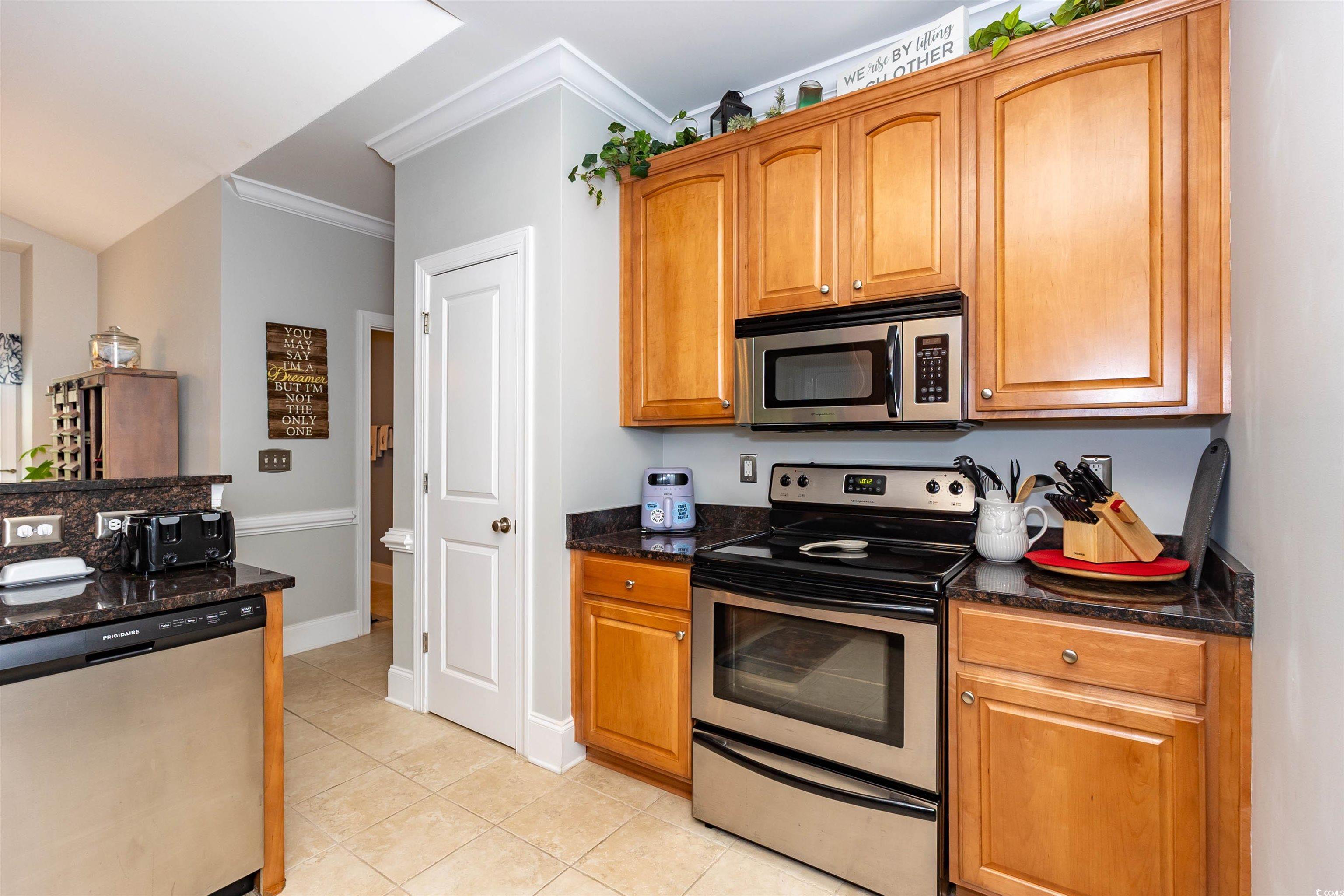 100 Birch N Coppice Dr. Property Photo 10