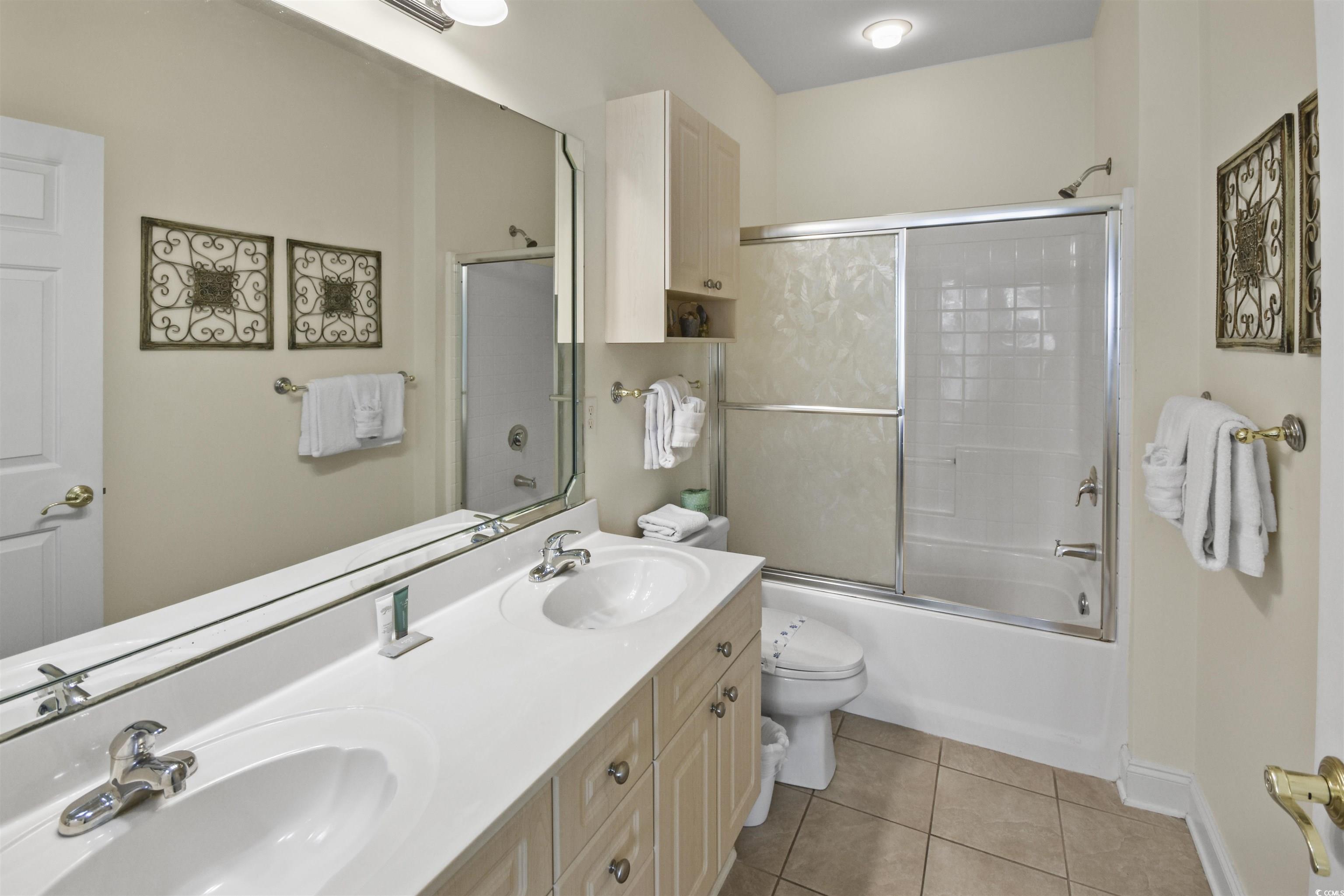 4878 Luster Leaf Circle Property Photo 17
