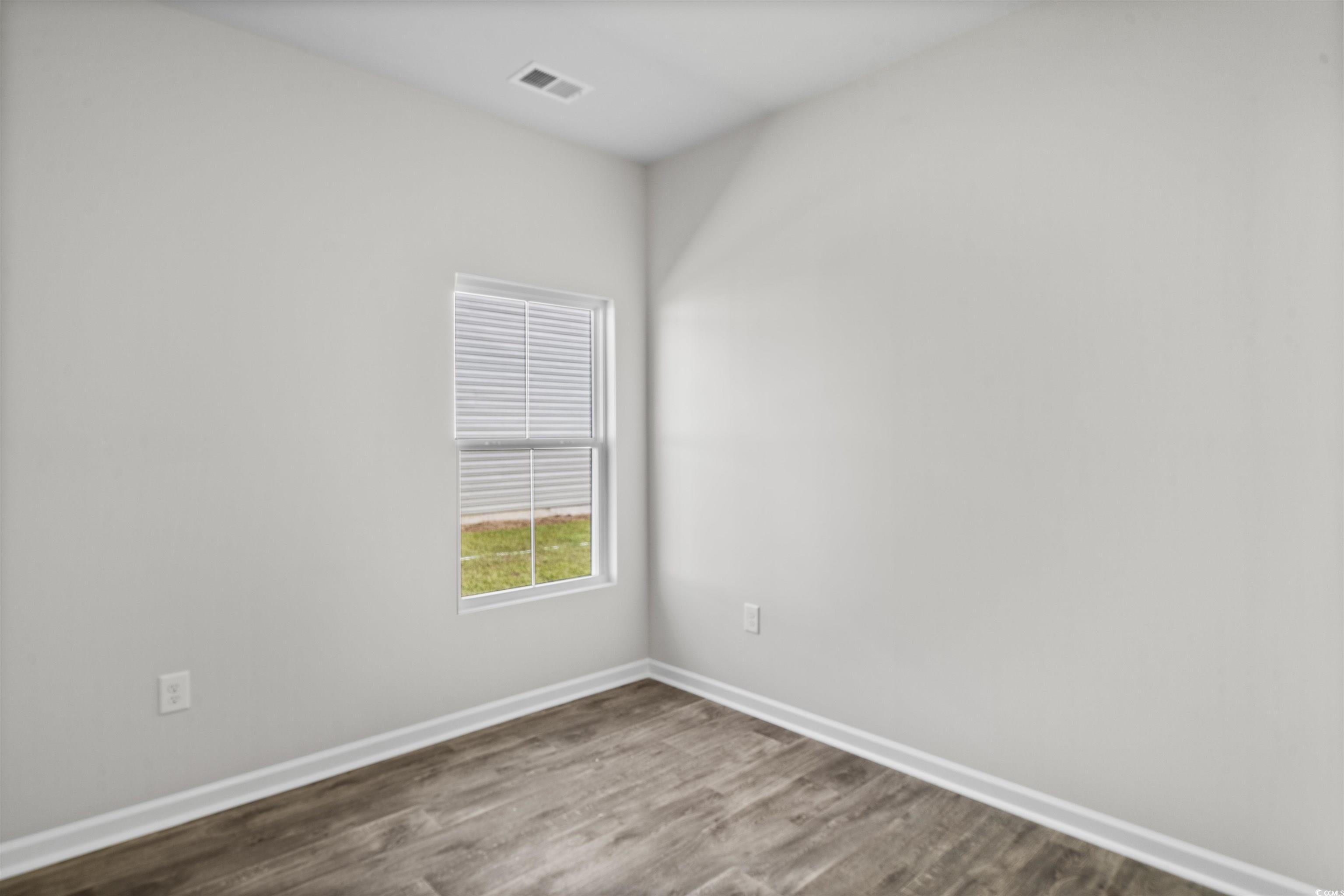 1043 Sentinel Ct. Property Photo 11