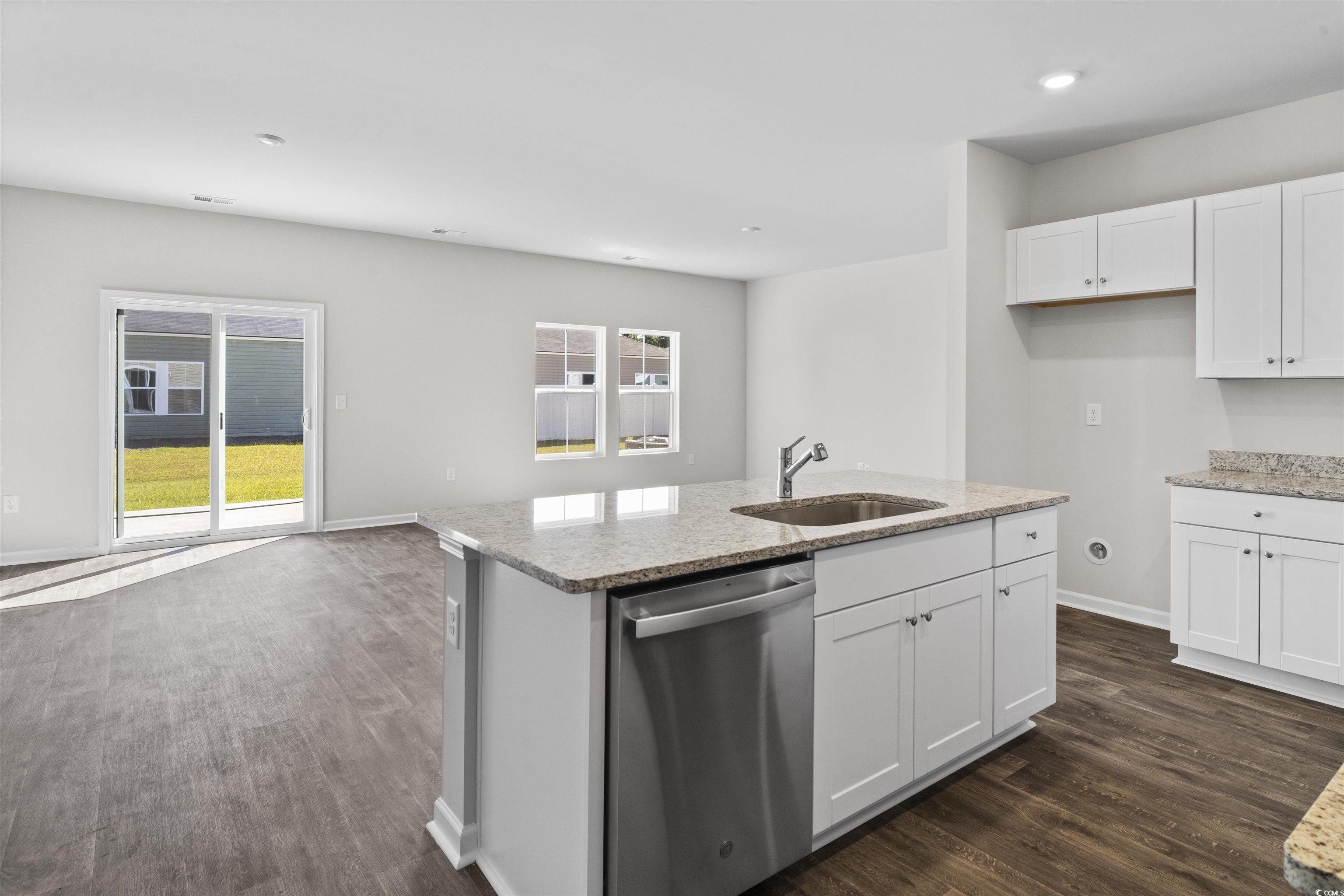 1043 Sentinel Ct. Property Photo 14