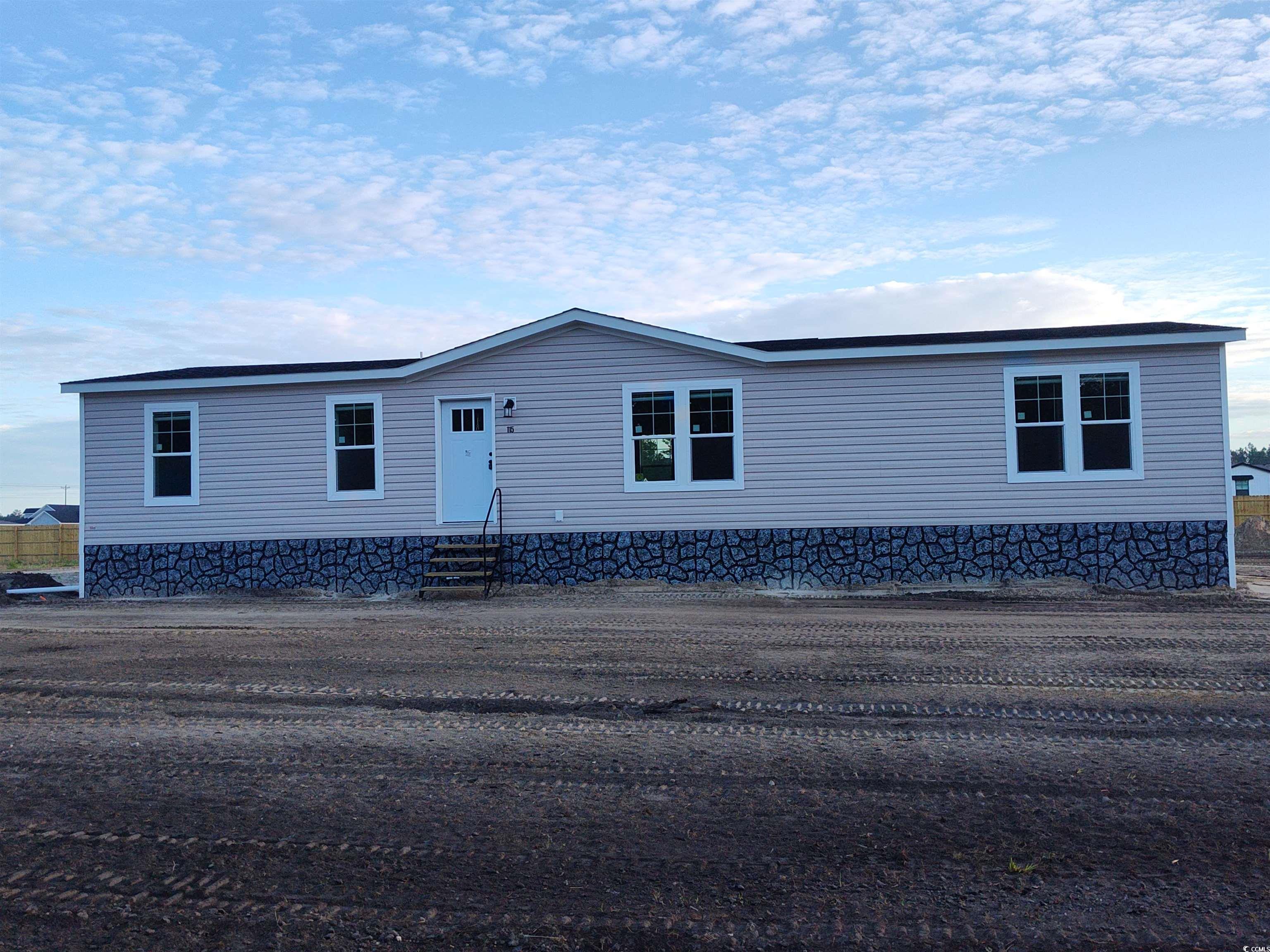 115 Forman Way Property Photo