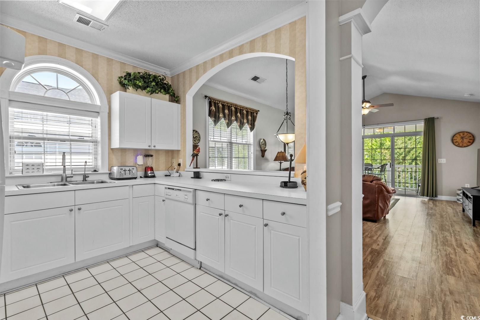 5751 Oyster Catcher Dr. Property Photo 13