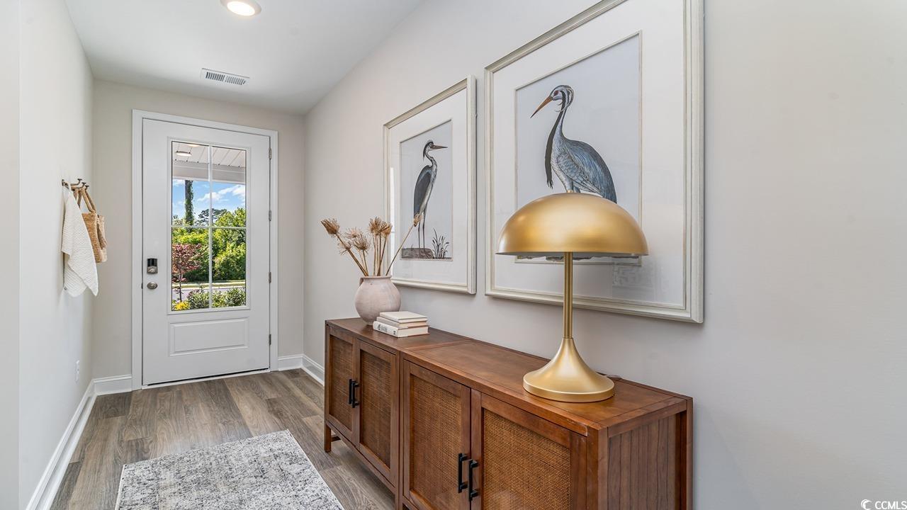 390 Wingspan Ct. Property Photo 2