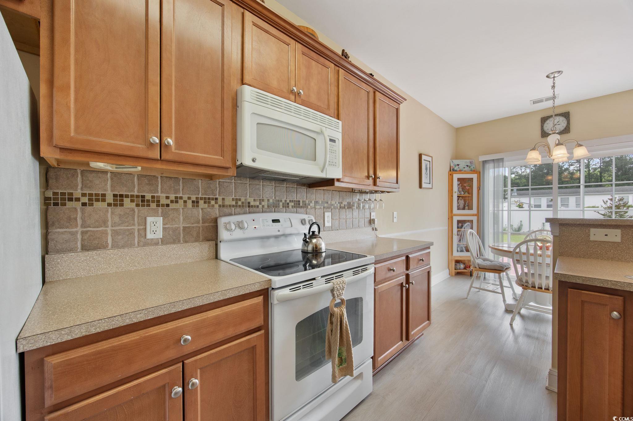 195 Cupola Dr. Property Photo 16