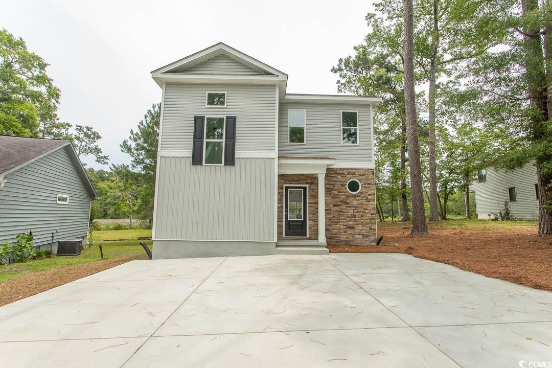2212 Dykman Circle Property Photo 1