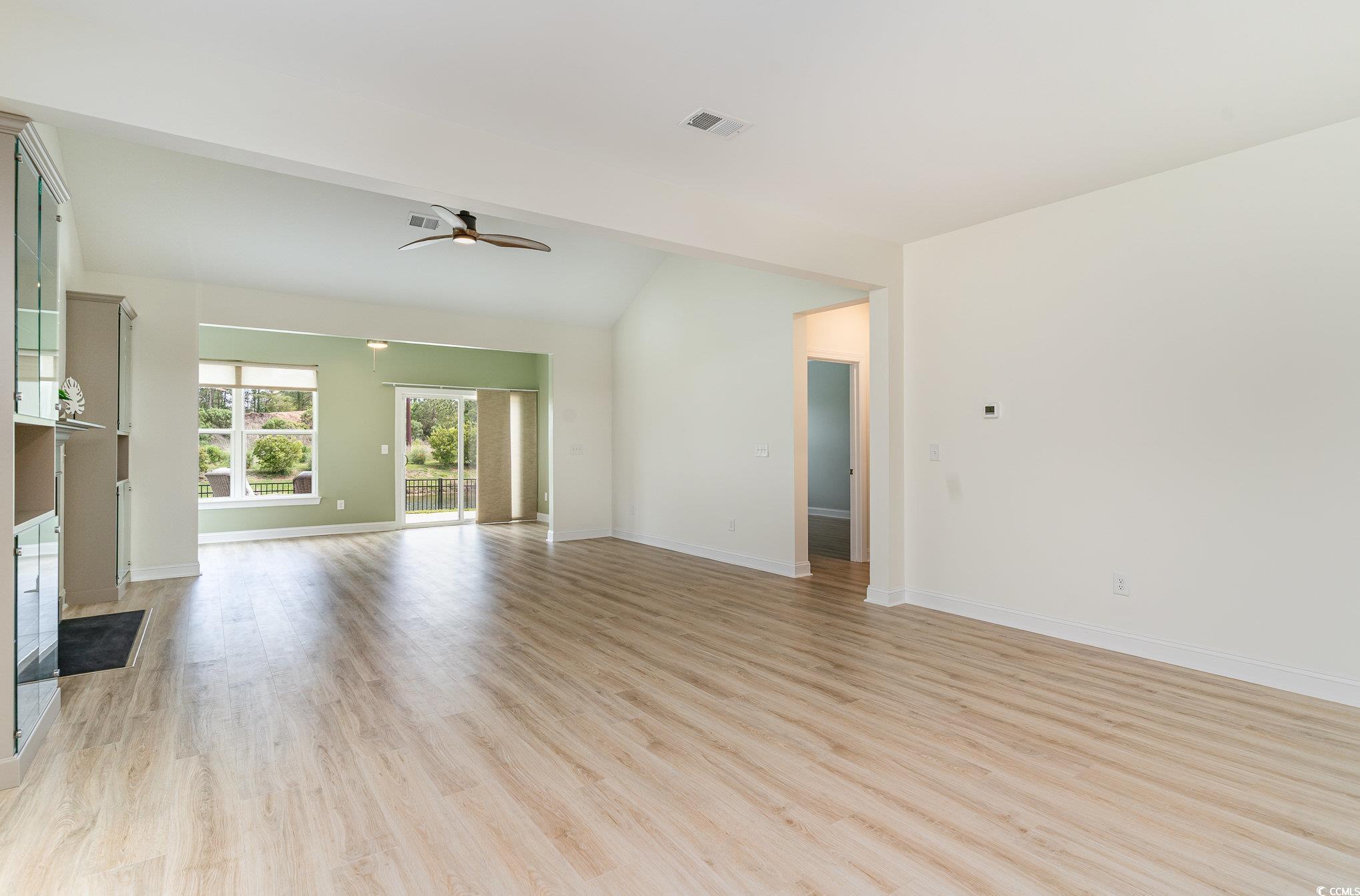 1827 Parish Way Property Photo 13