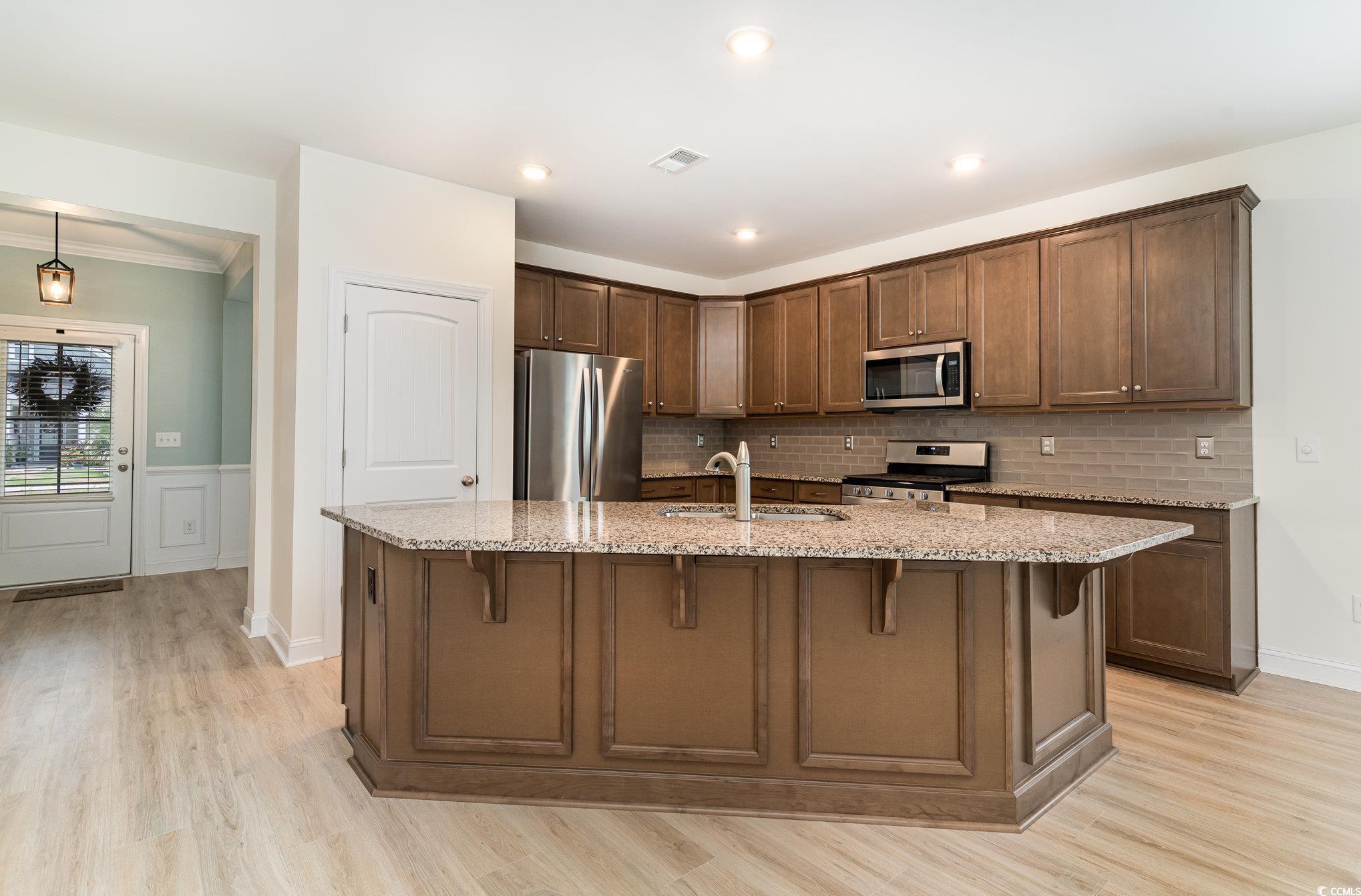 1827 Parish Way Property Photo 15