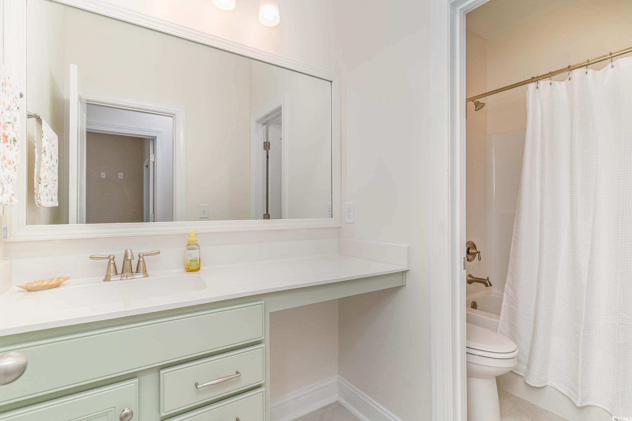 1827 Parish Way Property Photo 25