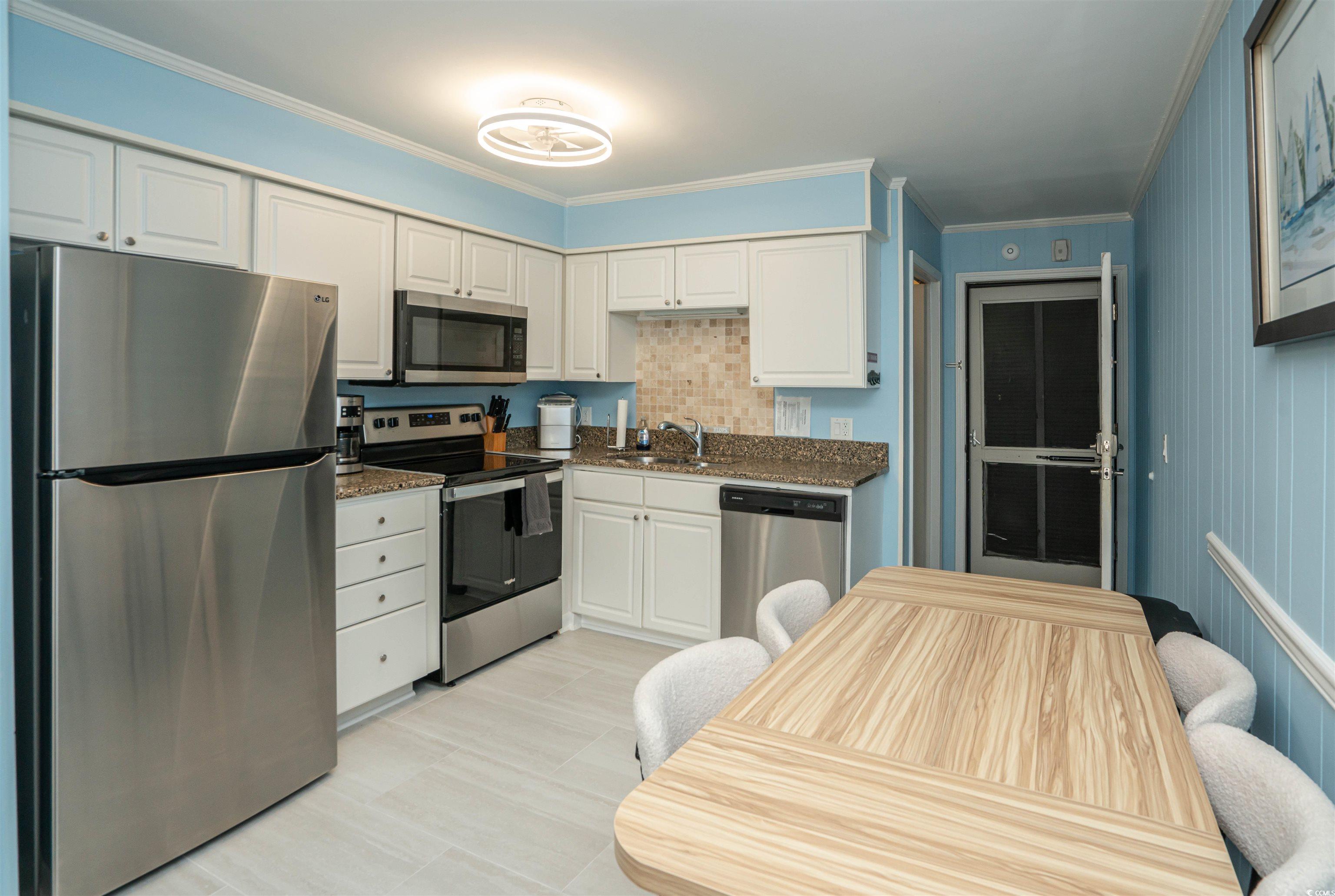 5000 N Ocean Blvd. Property Photo 5