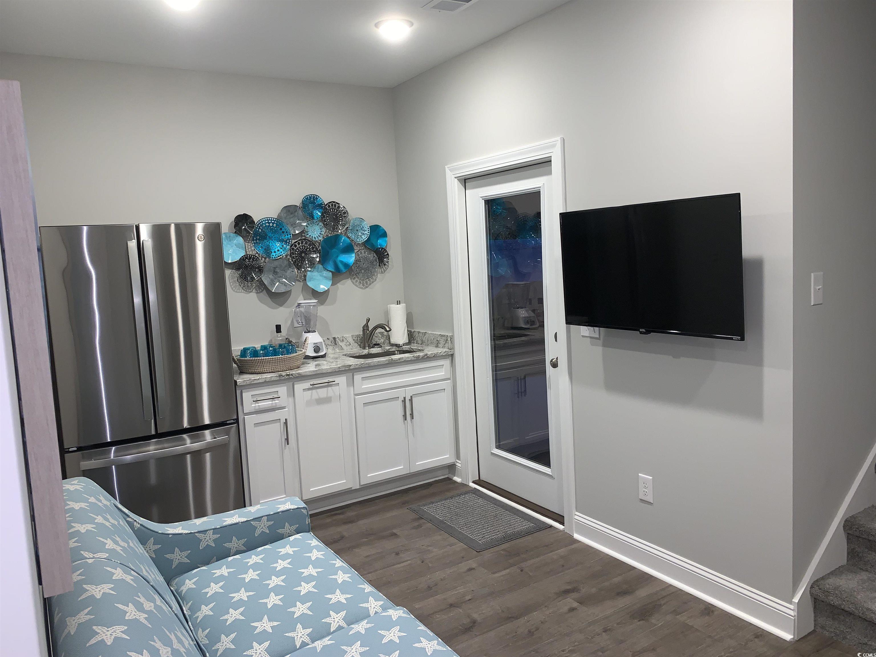 223 S 9th Ave. S Property Photo 13